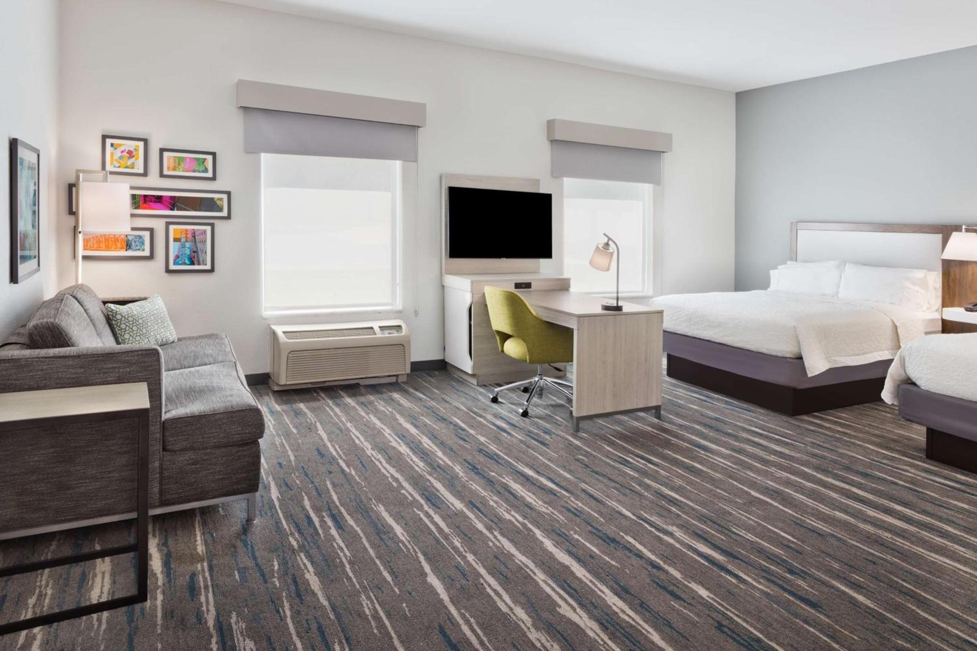Hampton Inn & Suites Phenix City- Columbus Area photo 21