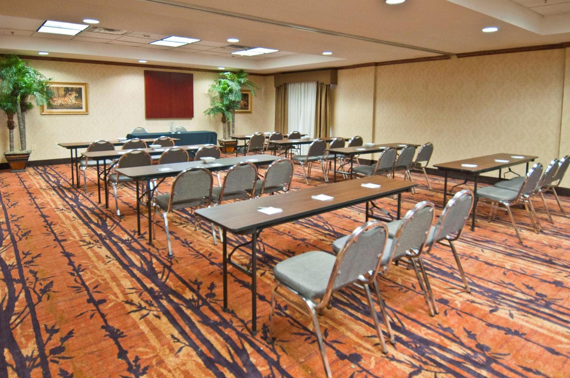 Hampton Inn Canton photo 53