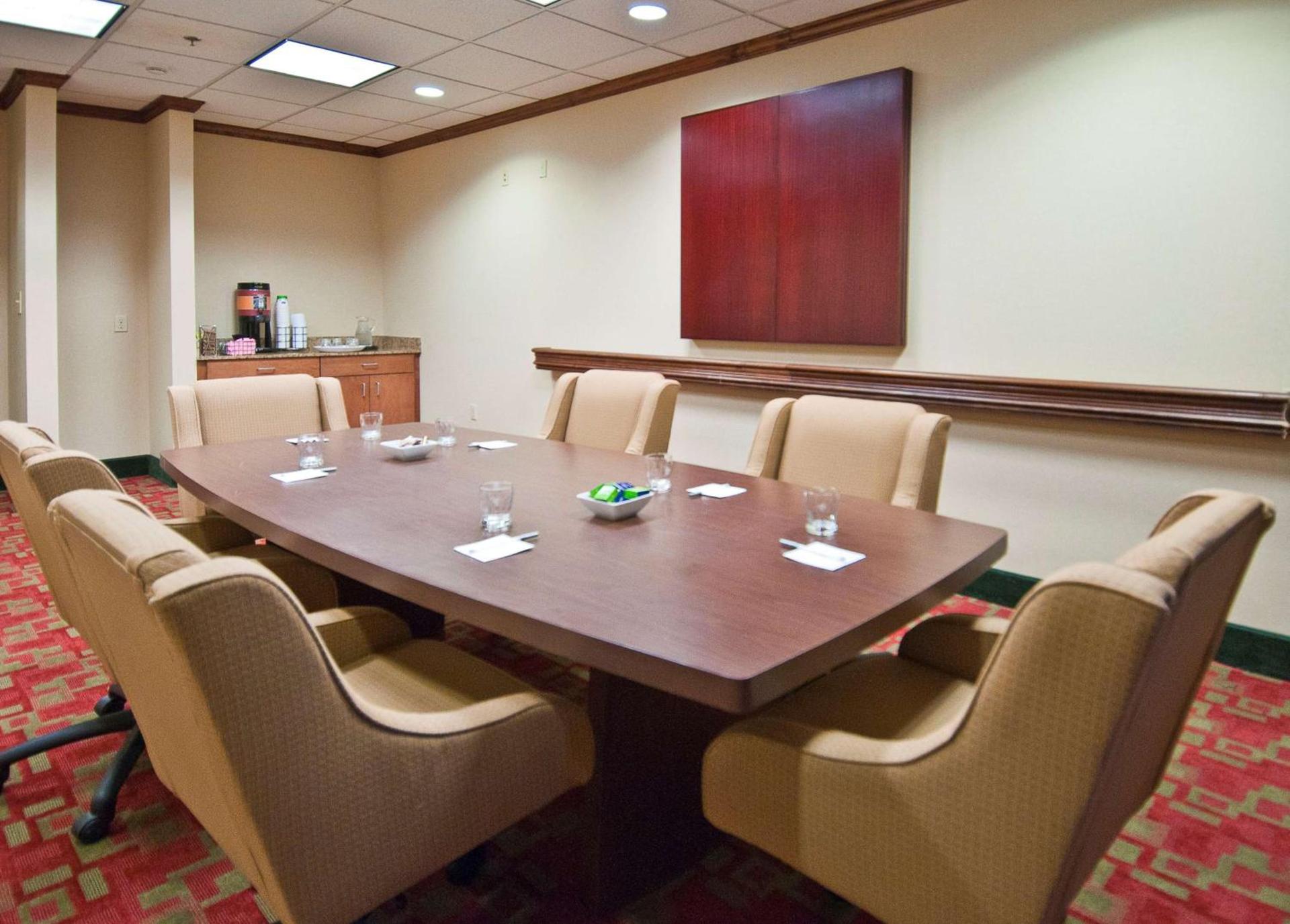 Hampton Inn Canton photo 55
