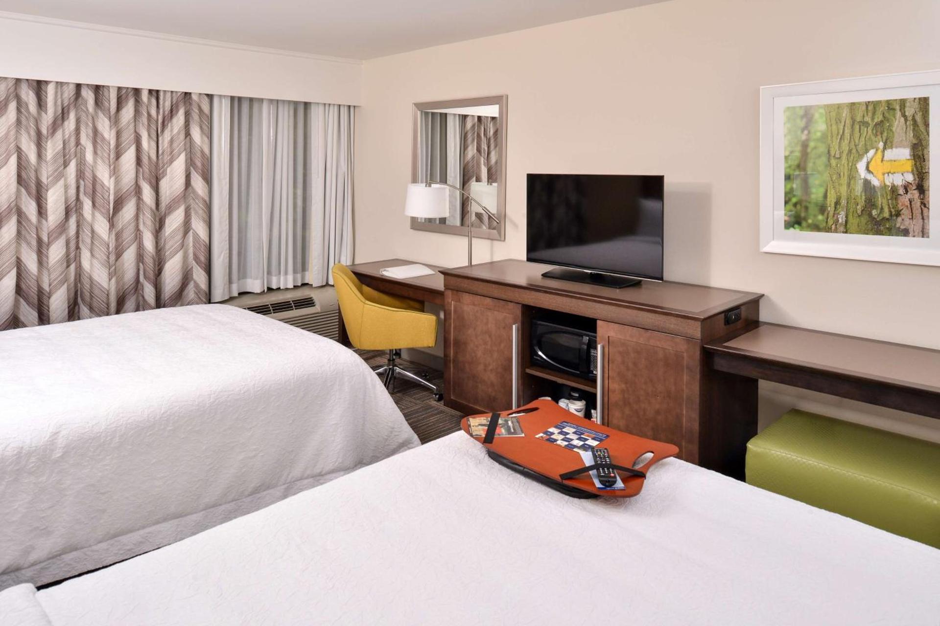 Hampton Inn Cartersville photo 18