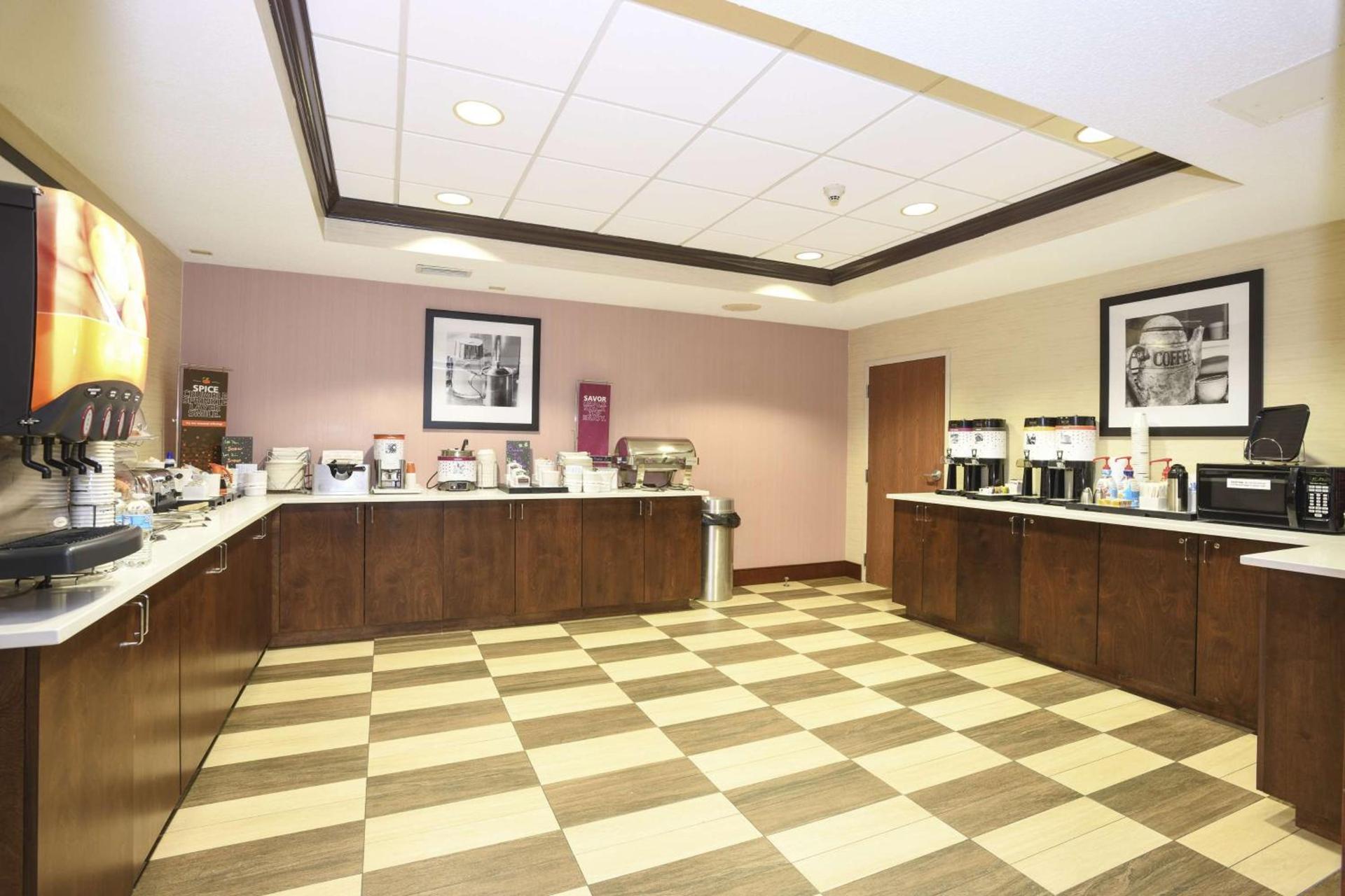 Hampton Inn Cincinnati Eastgate photo 9