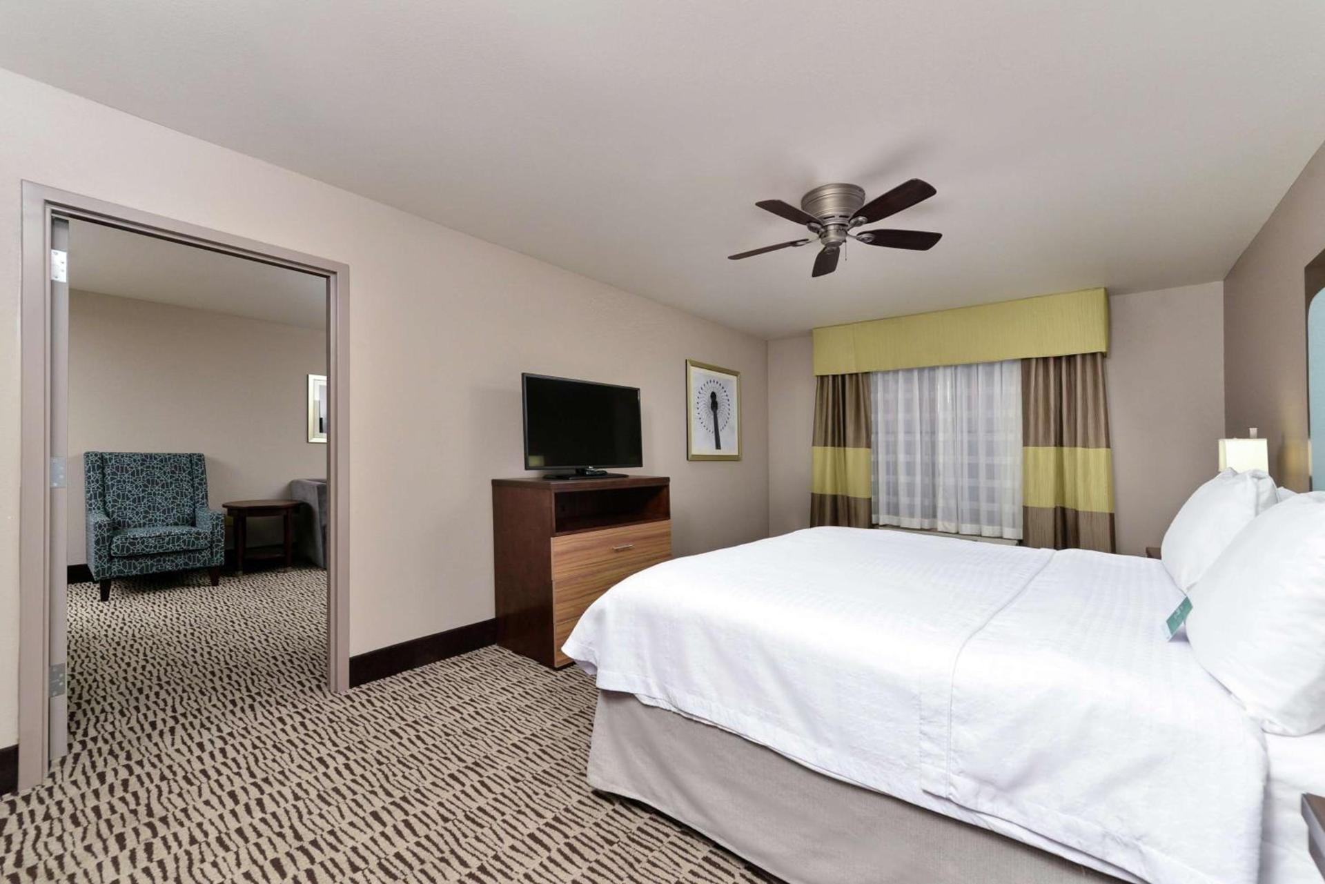Homewood Suites by Hilton Cincinnati/Mason photo 34