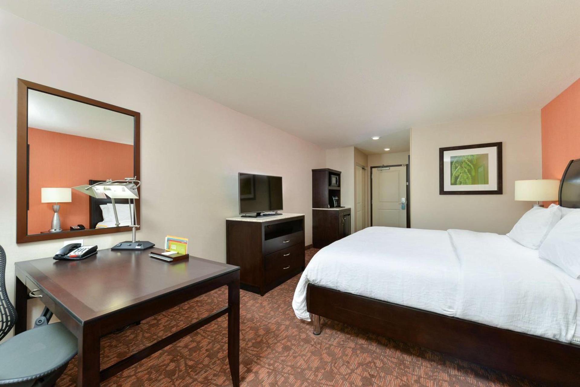 Hilton Garden Inn West Chester photo 12