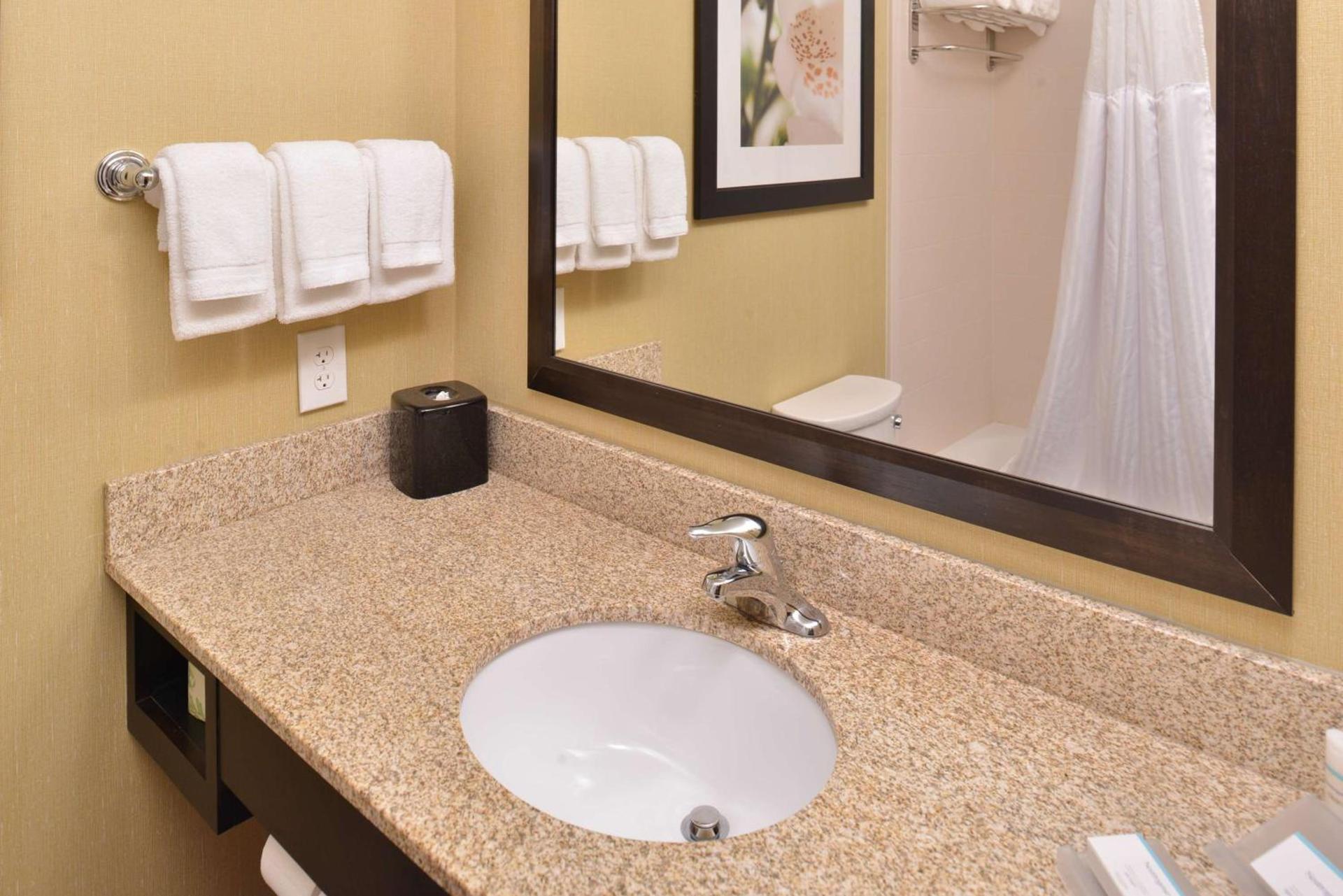 Hilton Garden Inn West Chester photo 21