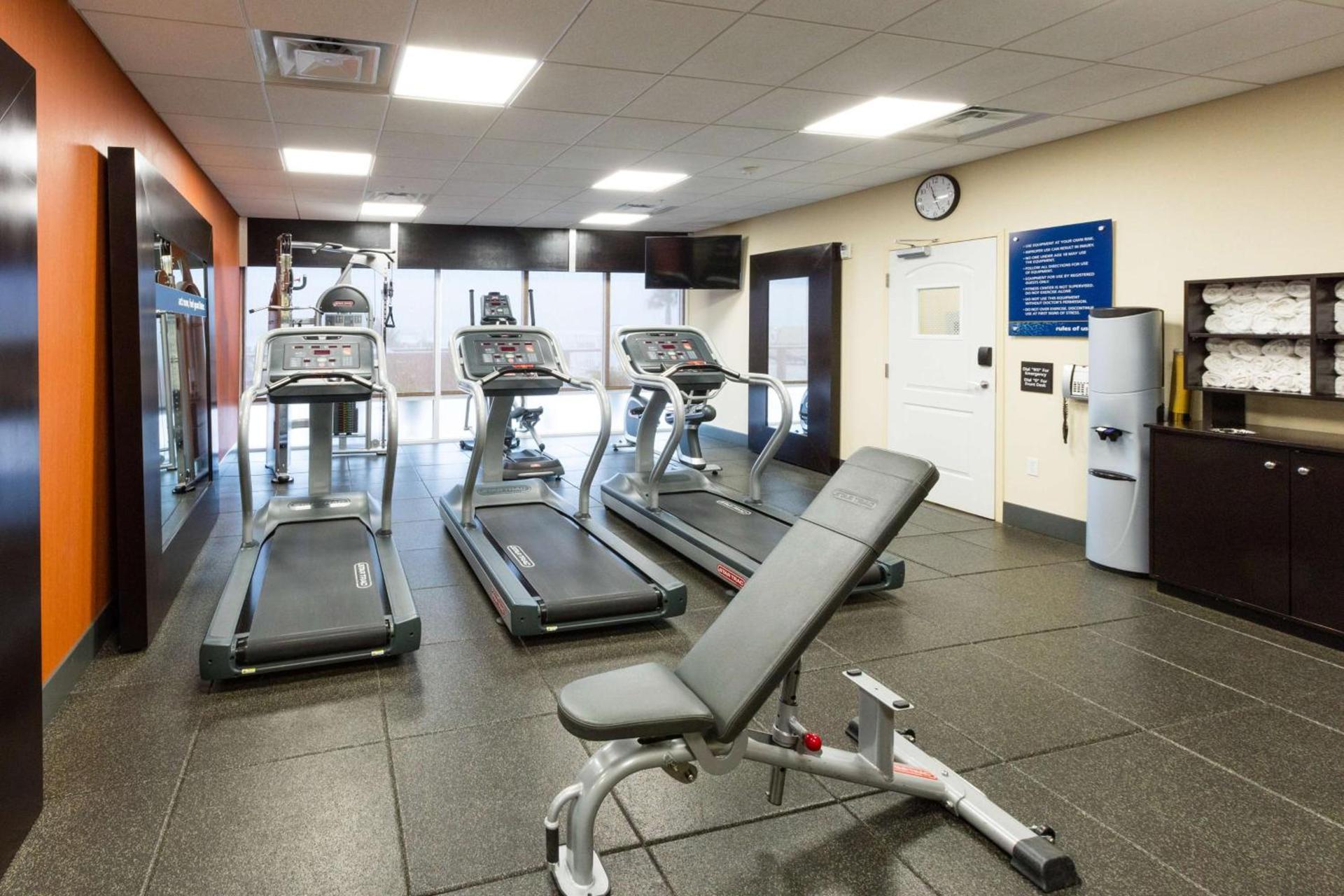 Hampton Inn Daytona Beach/Beachfront photo 17