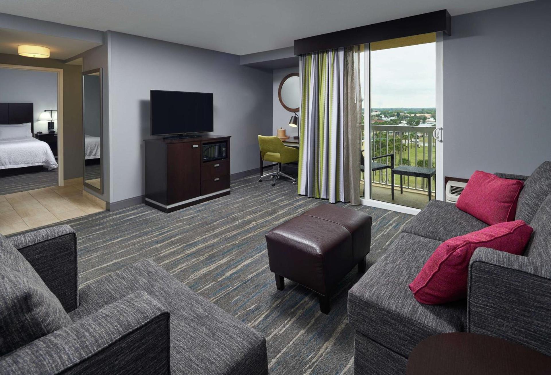 Hampton Inn Daytona Beach/Beachfront photo 25