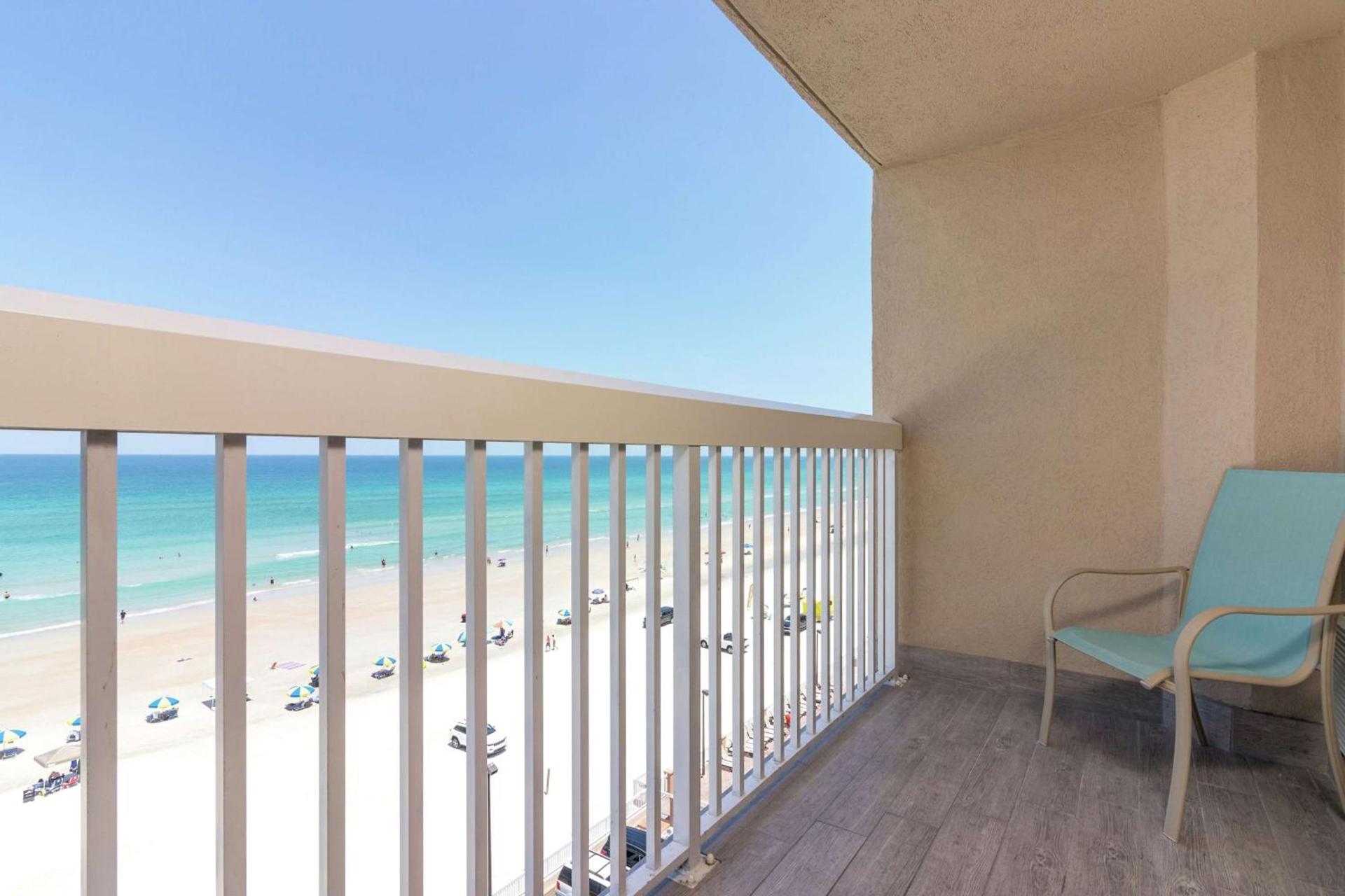 Hampton Inn Daytona Shores-Oceanfront photo 46