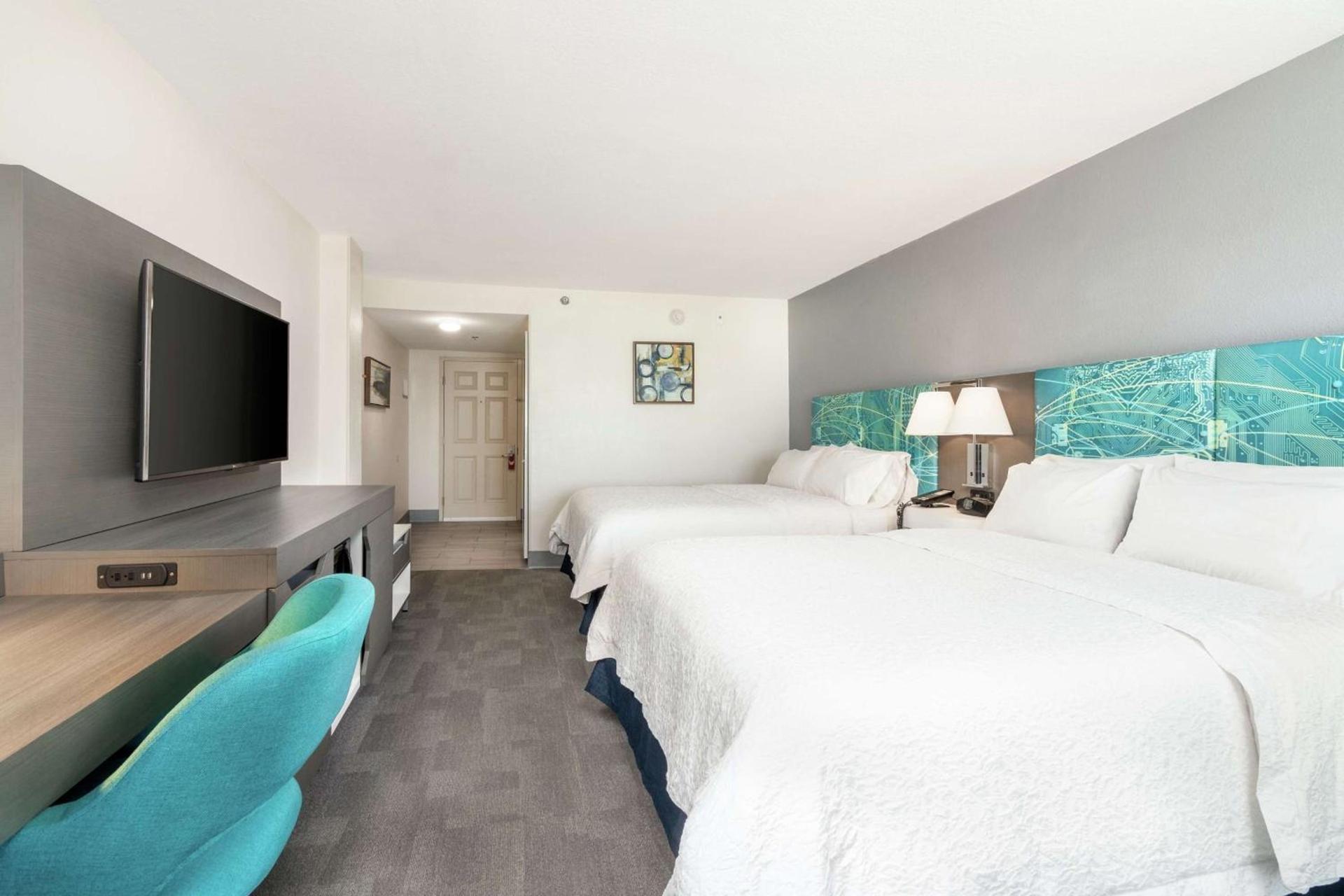 Hampton Inn Daytona Shores-Oceanfront photo 47