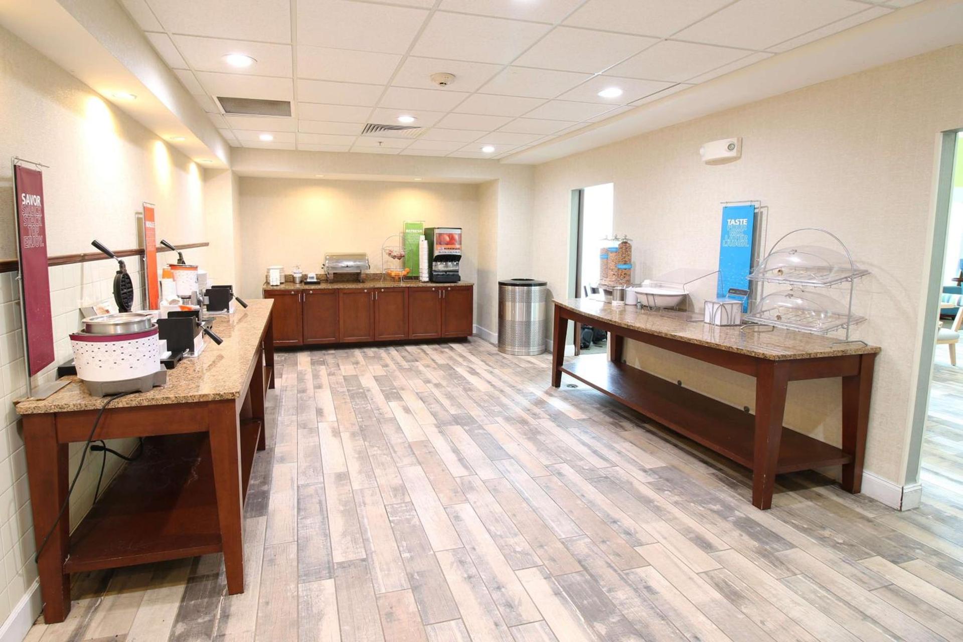 Hampton Inn & Suites Palm Coast photo 17