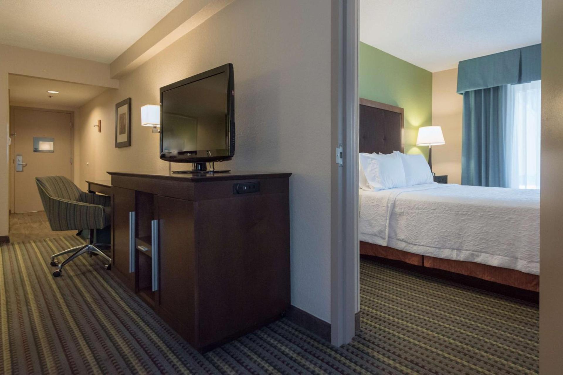 Hampton Inn Brooksville Dade City photo 30