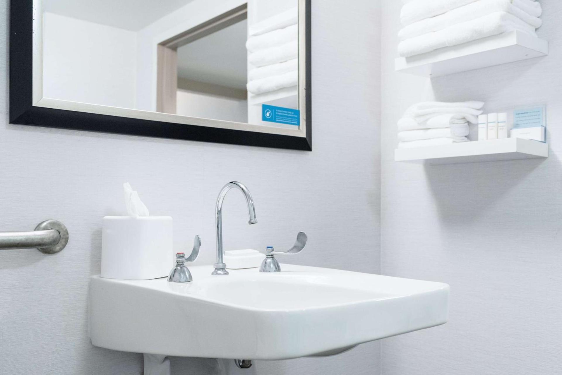 Hampton Inn Brooksville Dade City photo 57
