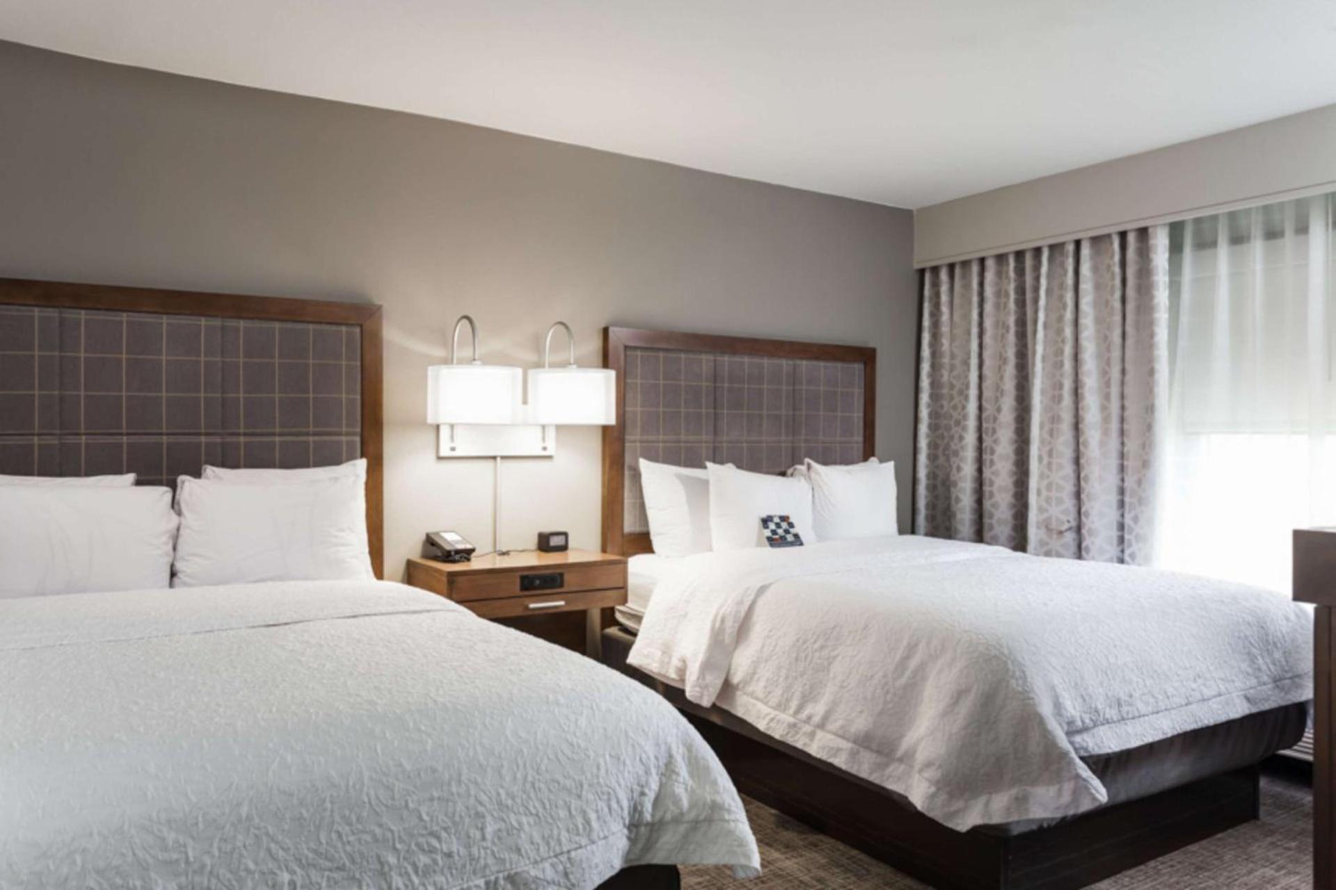 Hampton Inn & Suites Dallas DFW Airport North Grapevine photo 17