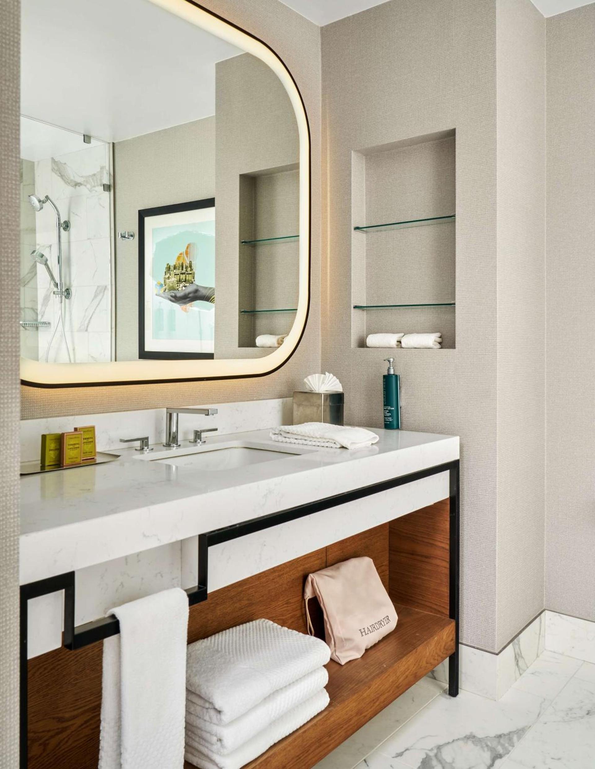 DoubleTree by Hilton Hotel Dallas - Love Field photo 24