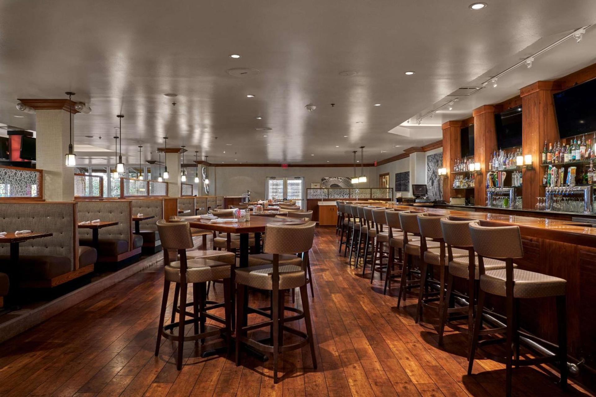 DoubleTree by Hilton Hotel Dallas - Love Field photo 54