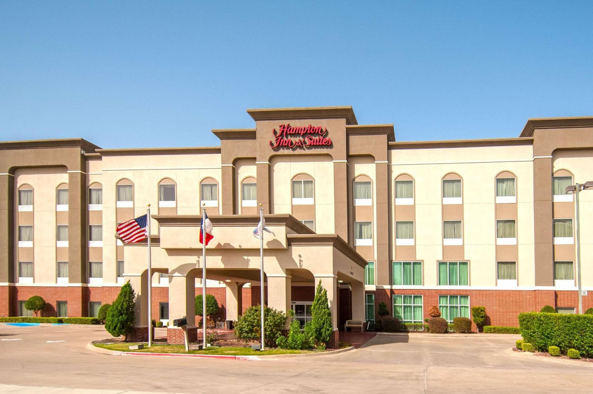 Hampton Inn and Suites Waxahachie — hotel in Waxahachie