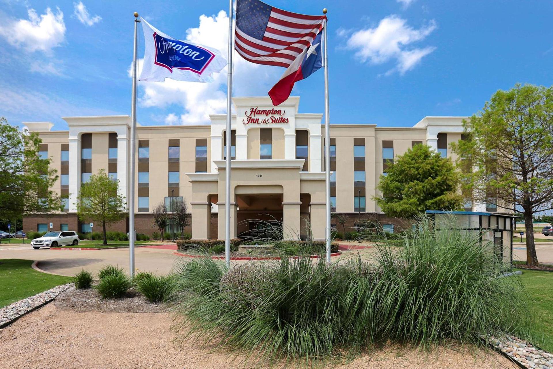 Hampton Inn & Suites Dallas-DeSoto photo 2