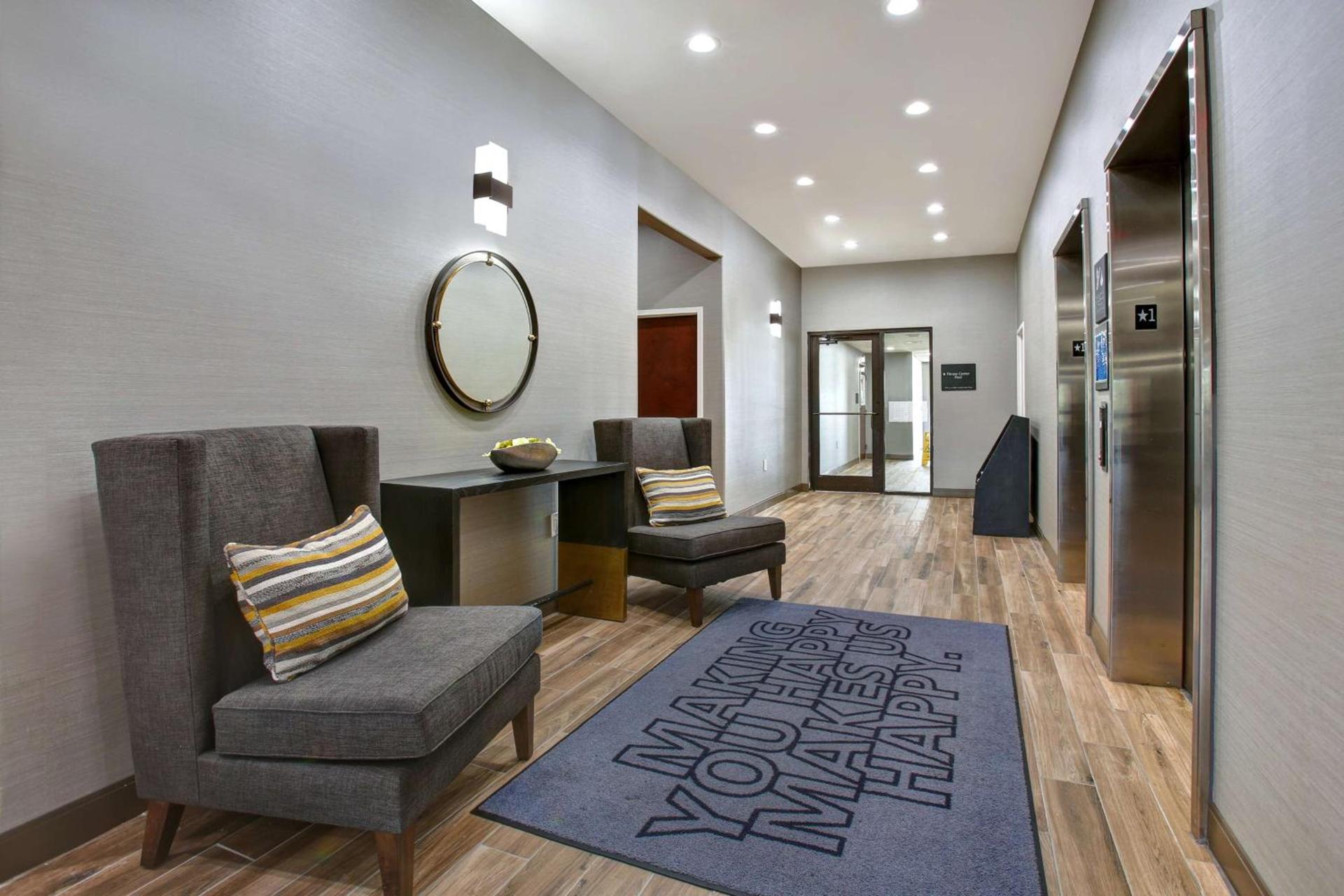 Hampton Inn & Suites Dallas-DeSoto photo 12