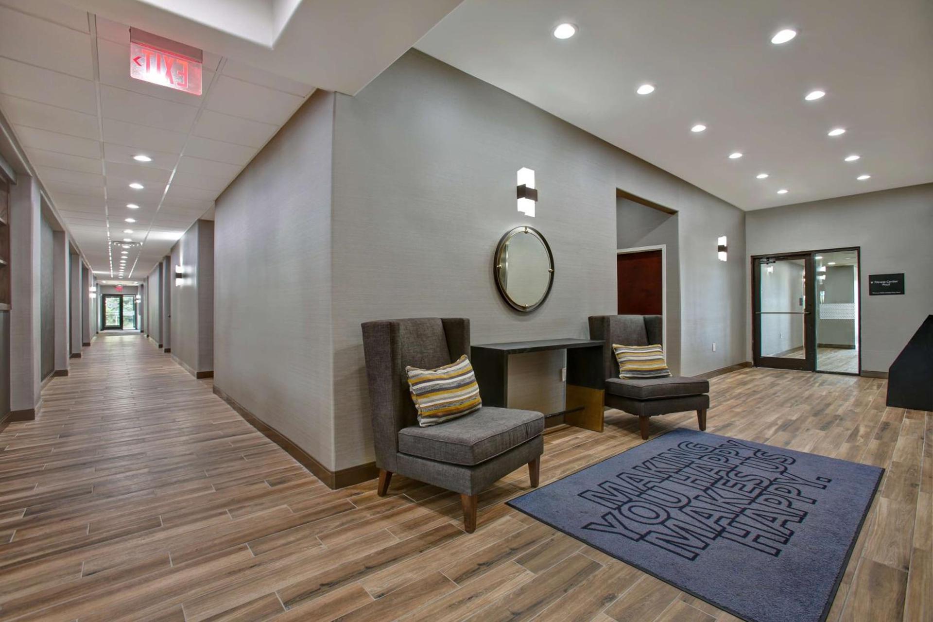 Hampton Inn & Suites Dallas-DeSoto photo 10