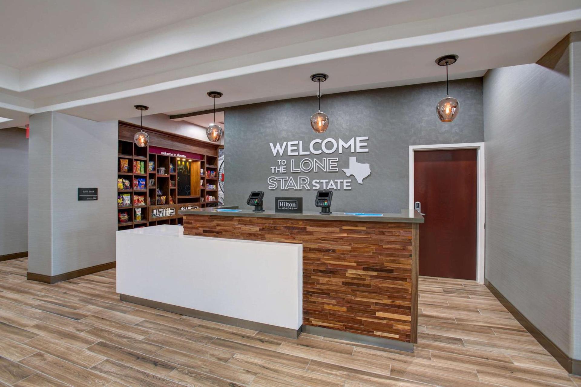 Hampton Inn & Suites Dallas-DeSoto photo 16