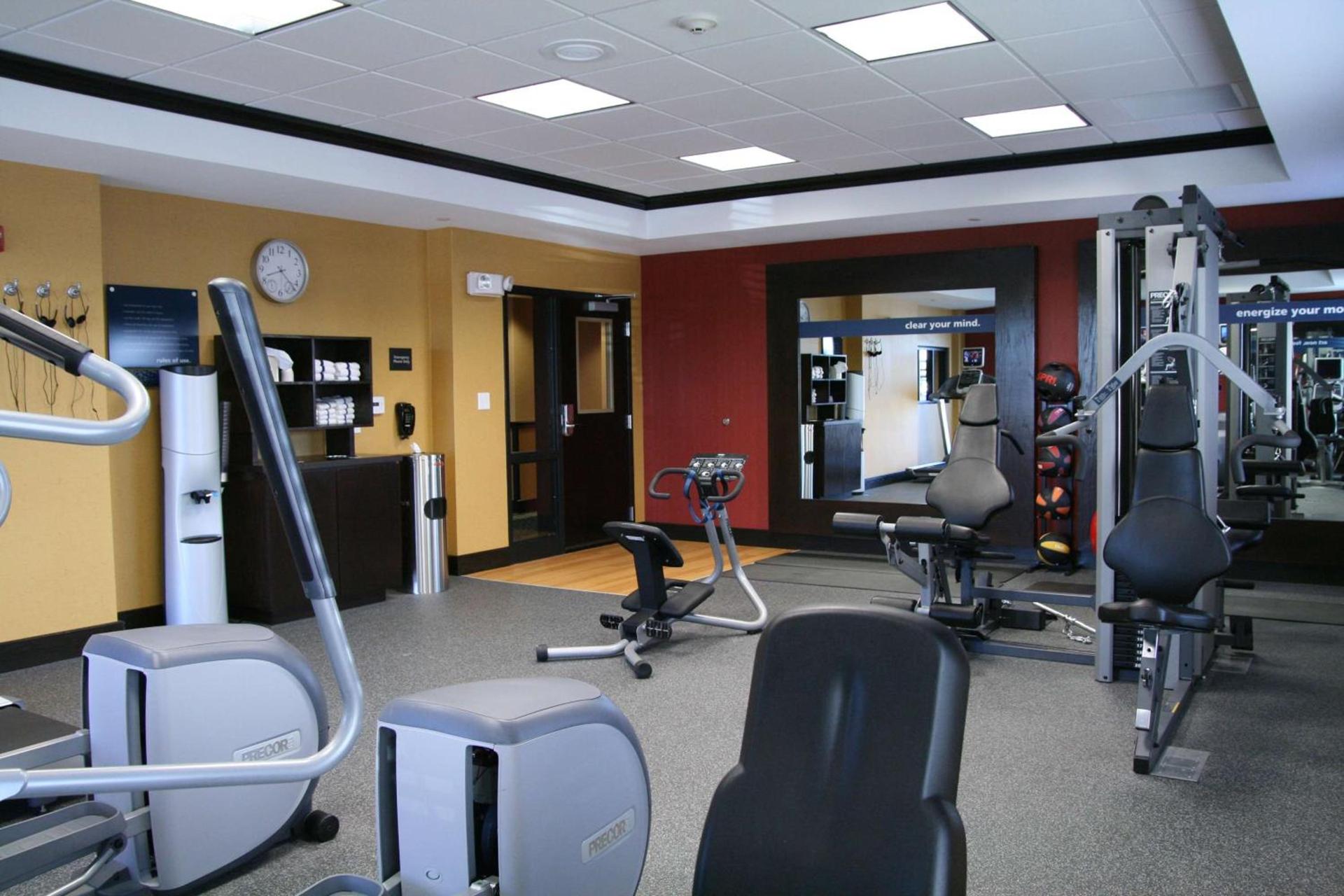 Hampton Inn and Suites Dallas/Lewisville-Vista Ridge Mall photo 15