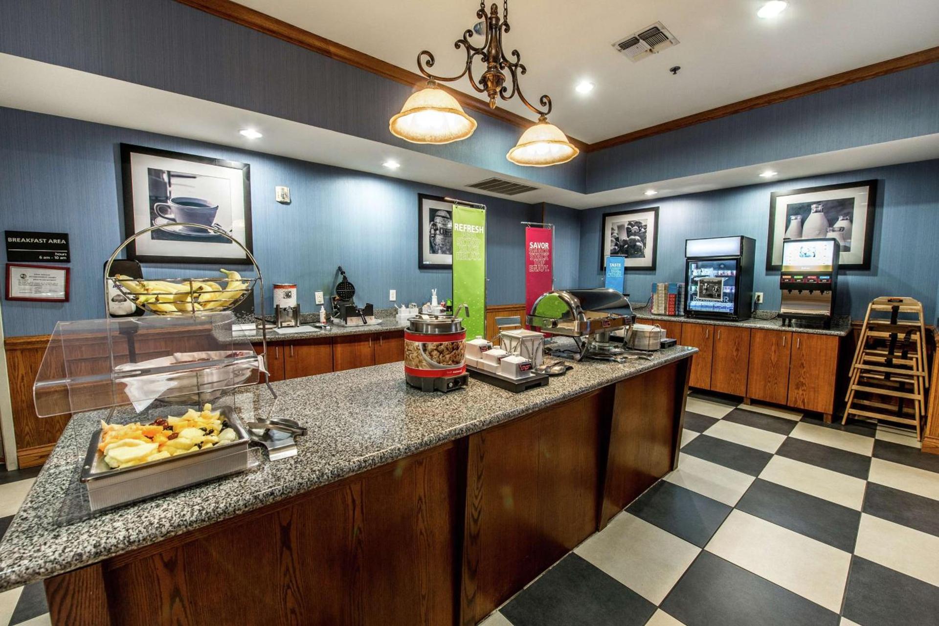 Hampton Inn Dallas-Rockwall photo 17