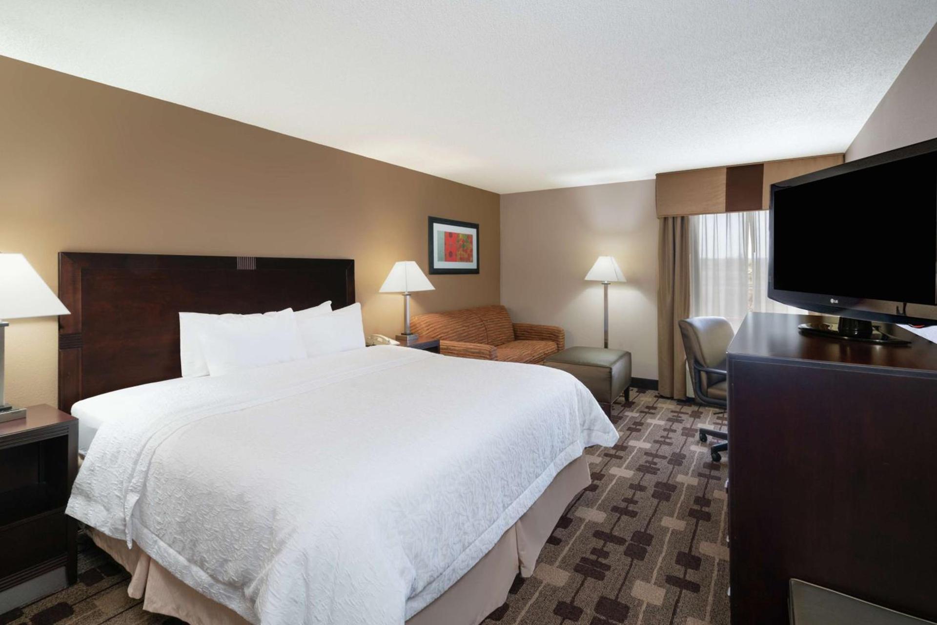 Hampton Inn Dublin photo 11