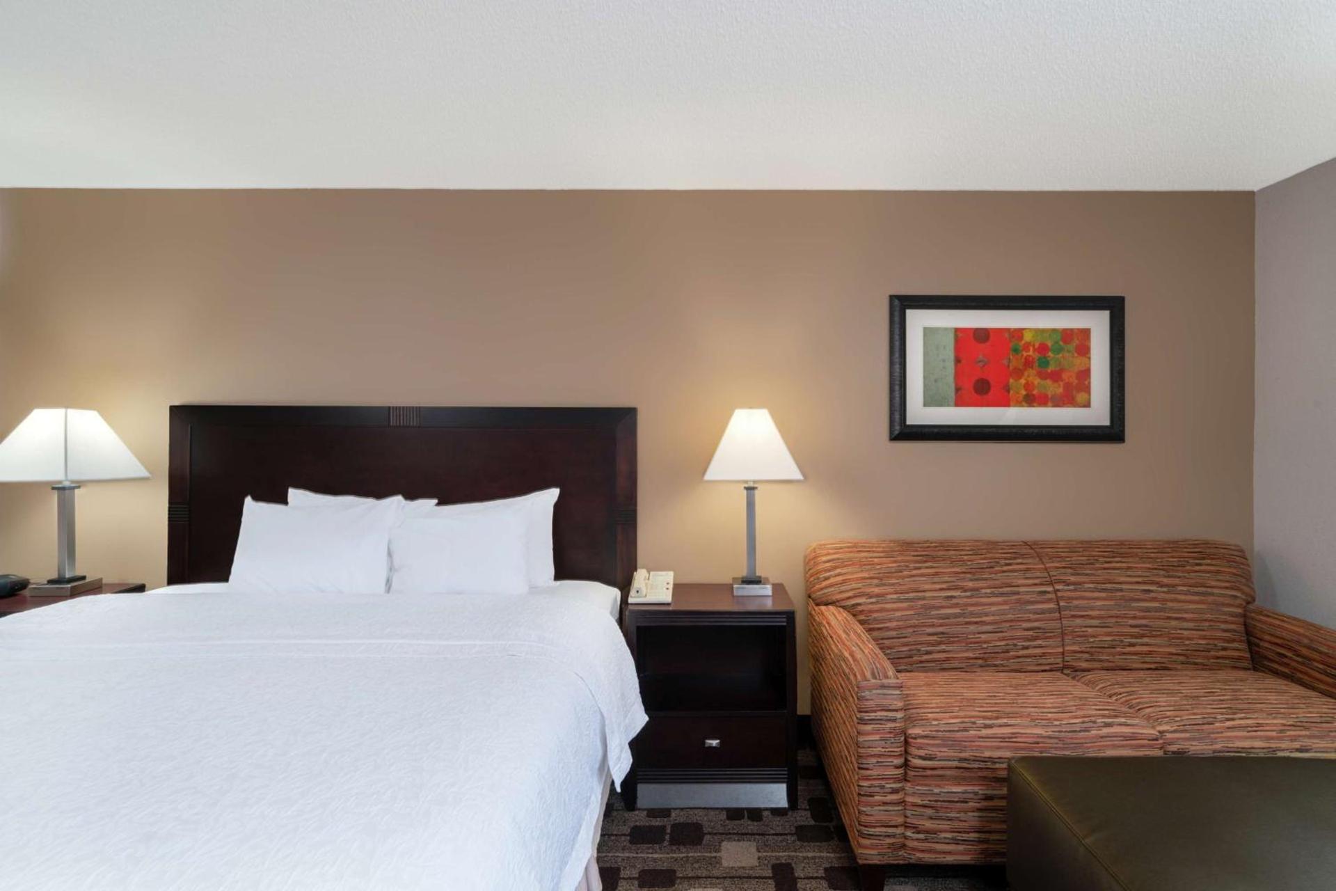 Hampton Inn Dublin photo 9