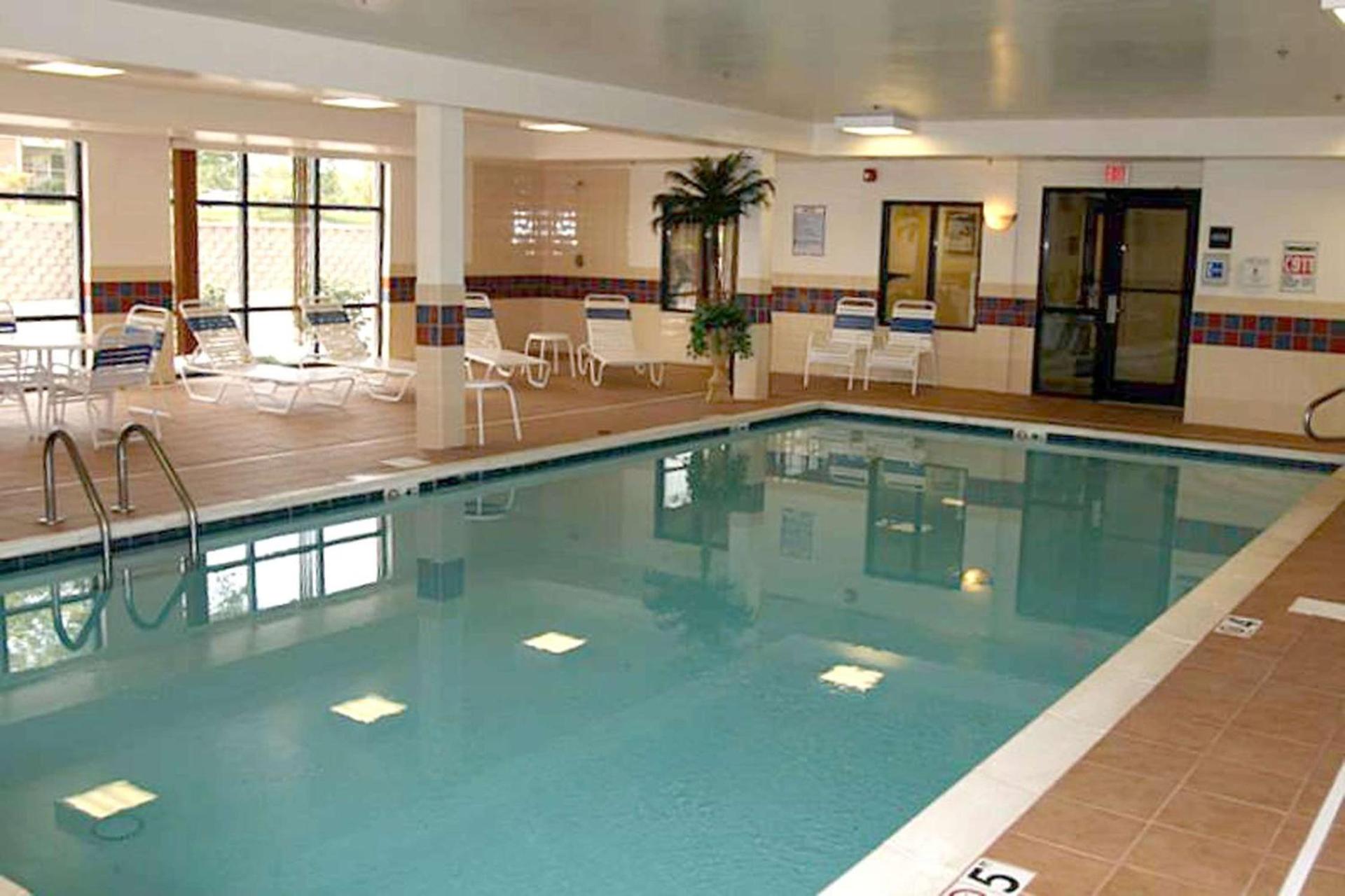 Hampton Inn & Suites Dayton-Airport photo 11