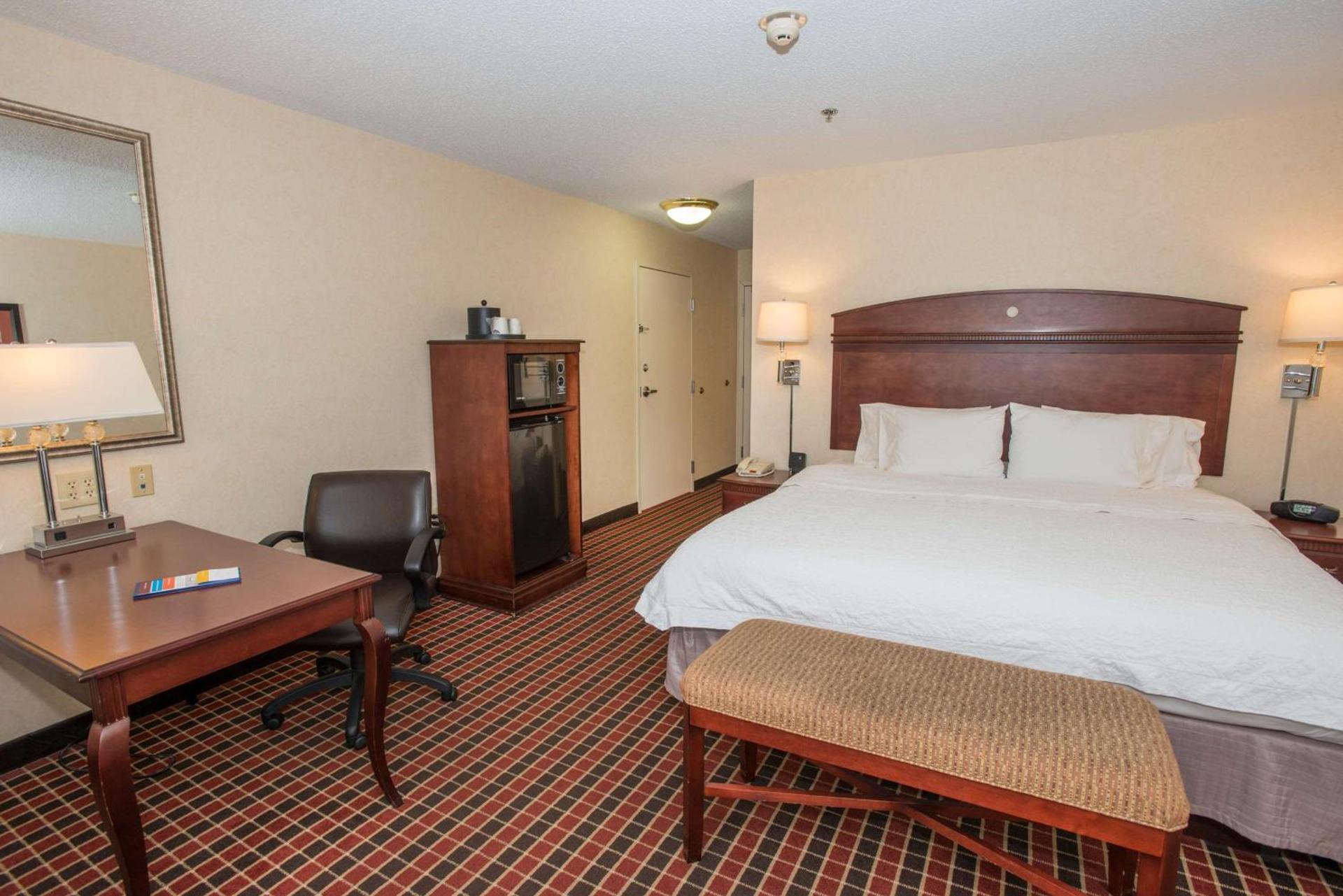 Hampton Inn & Suites Dayton-Airport photo 21
