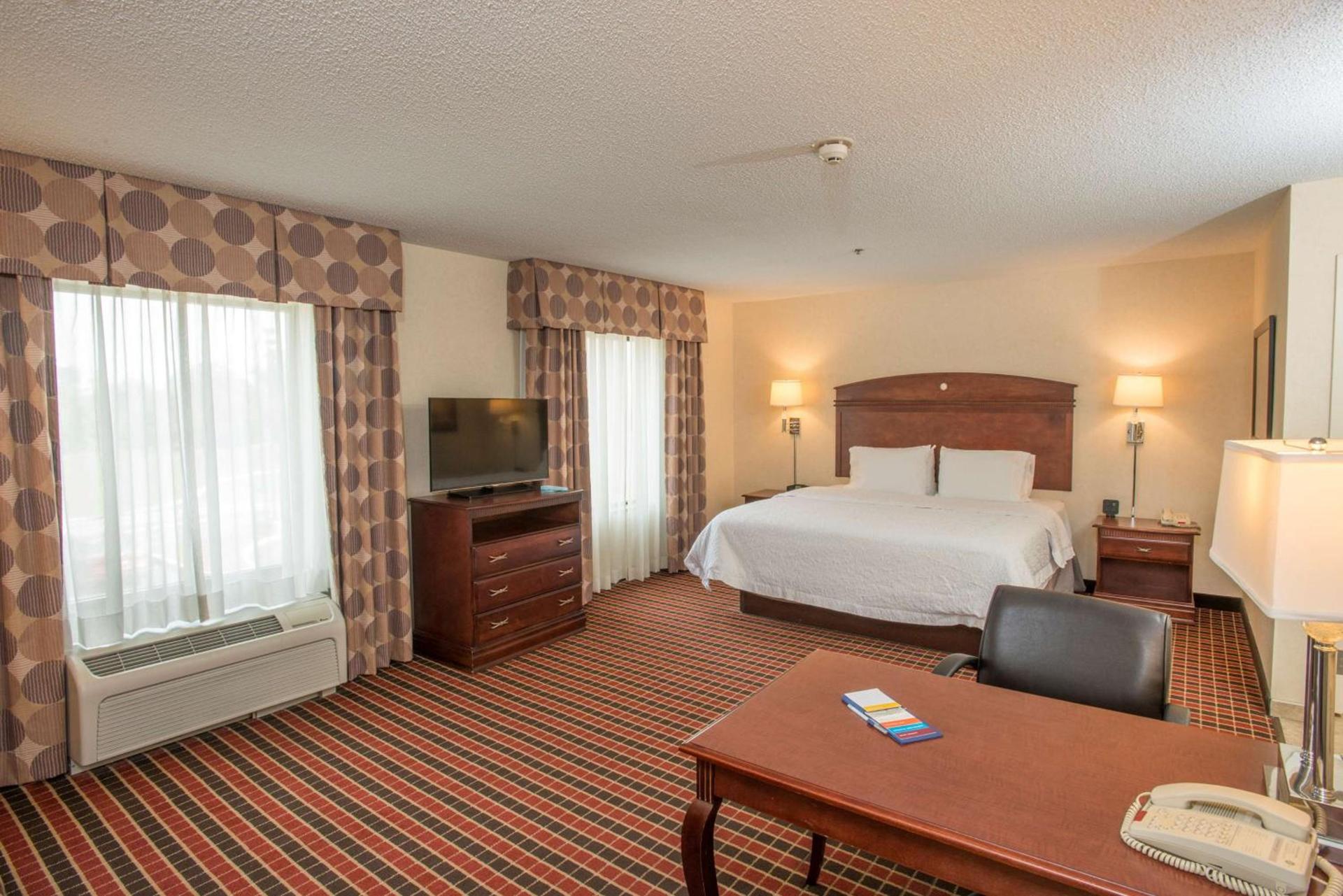 Hampton Inn & Suites Dayton-Airport photo 23