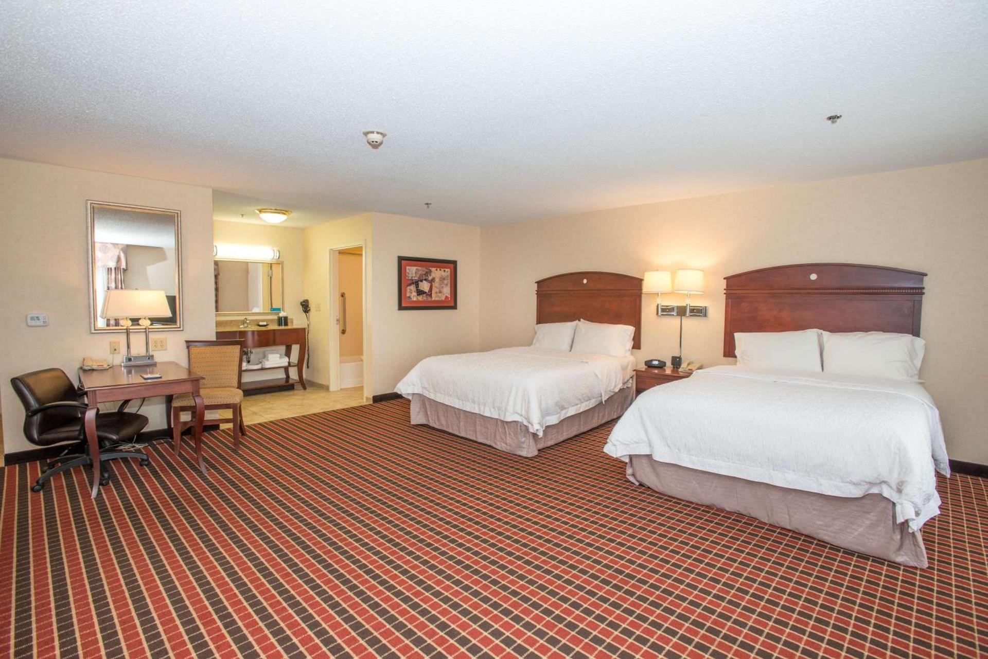 Hampton Inn & Suites Dayton-Airport photo 25