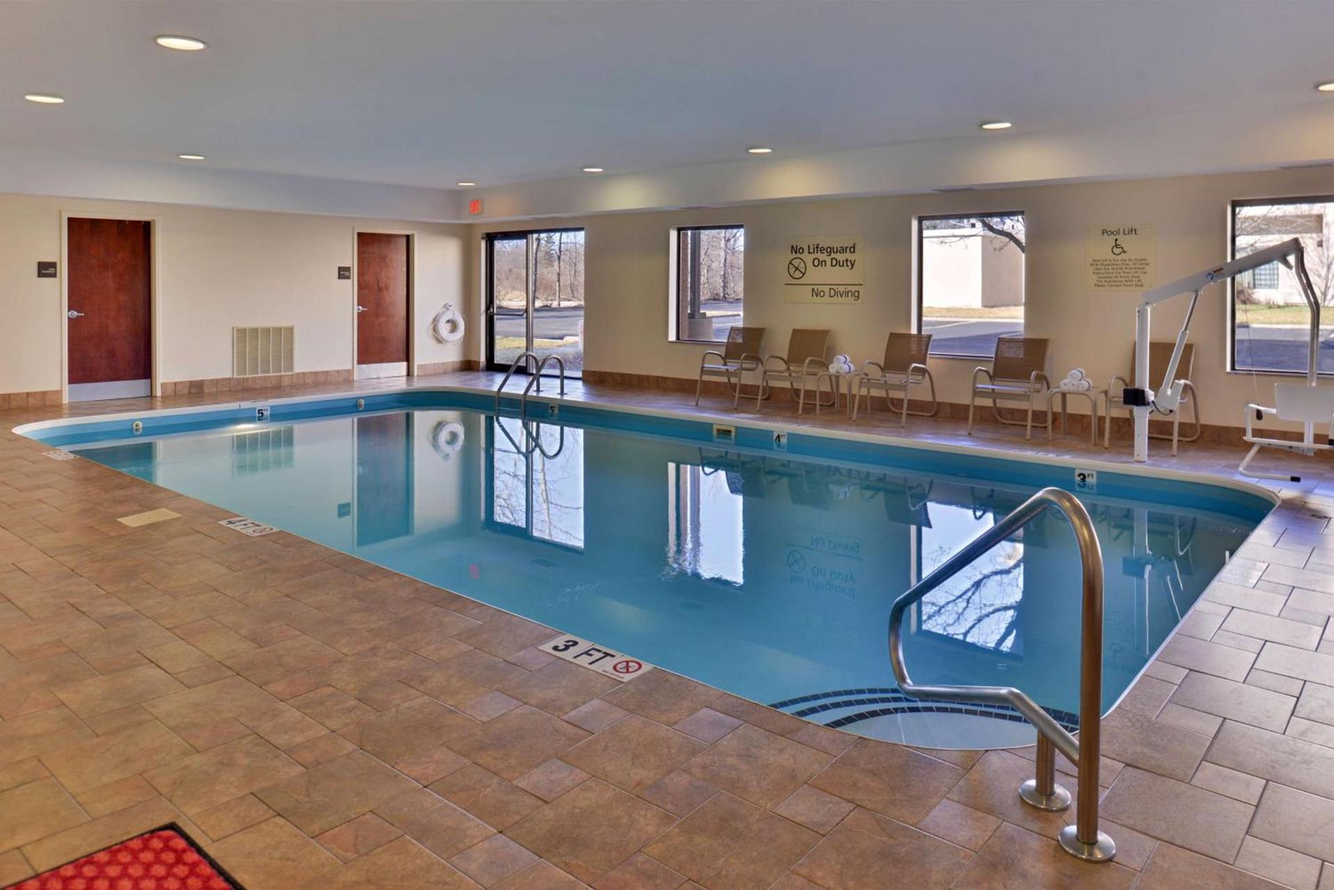 Hampton Inn & Suites Dayton-Vandalia photo 4
