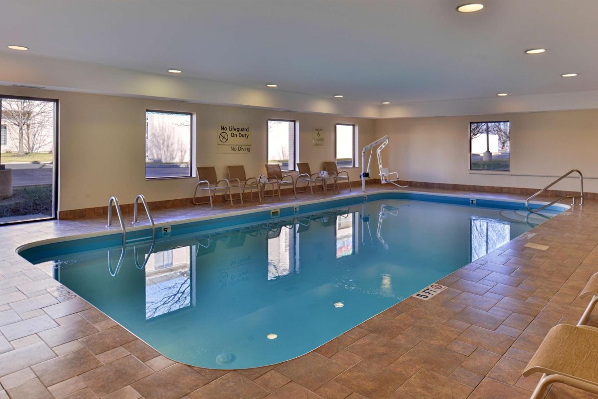 Hampton Inn & Suites Dayton-Vandalia photo 5
