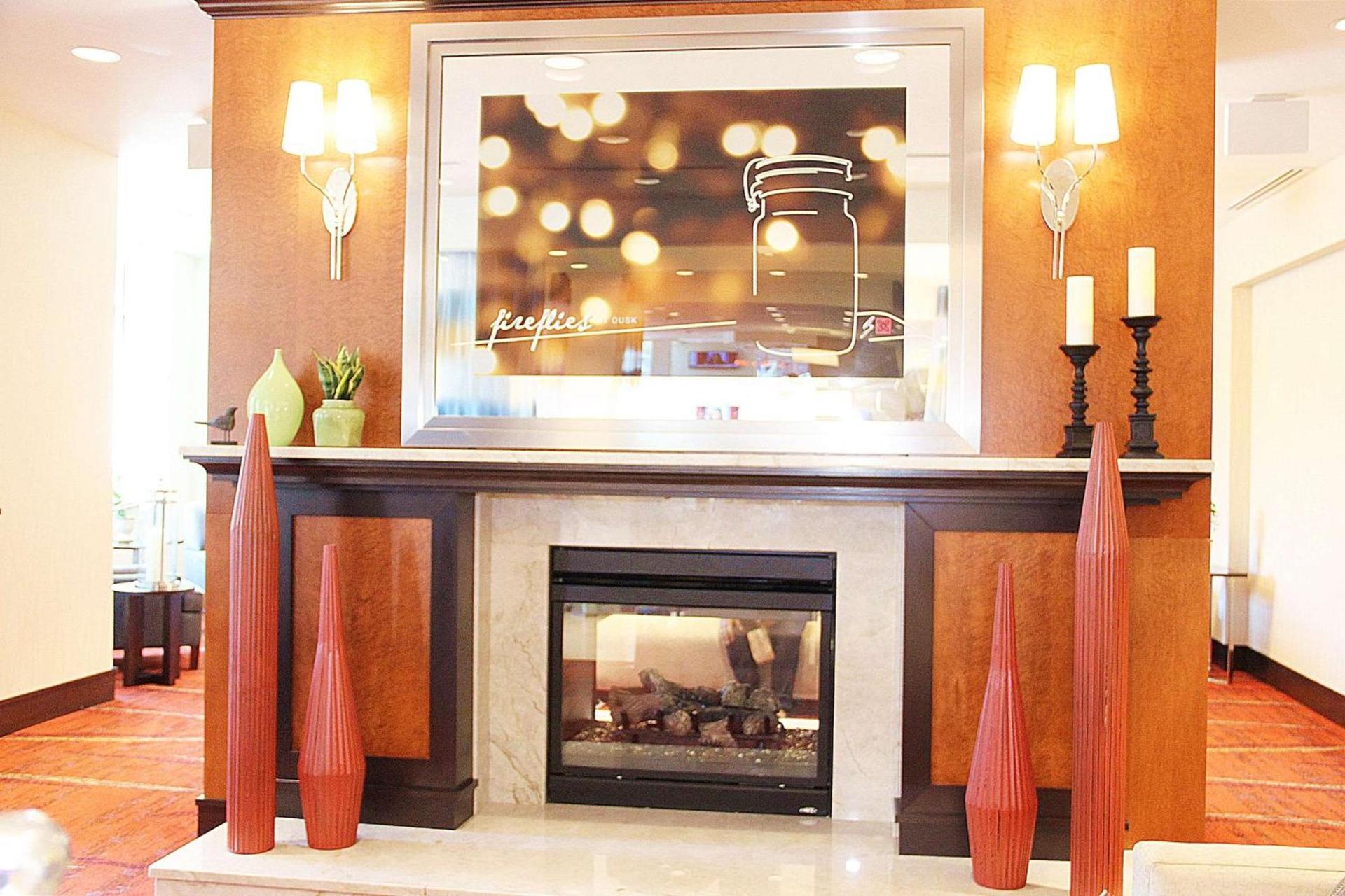 Hilton Garden Inn Falls Church photo 4