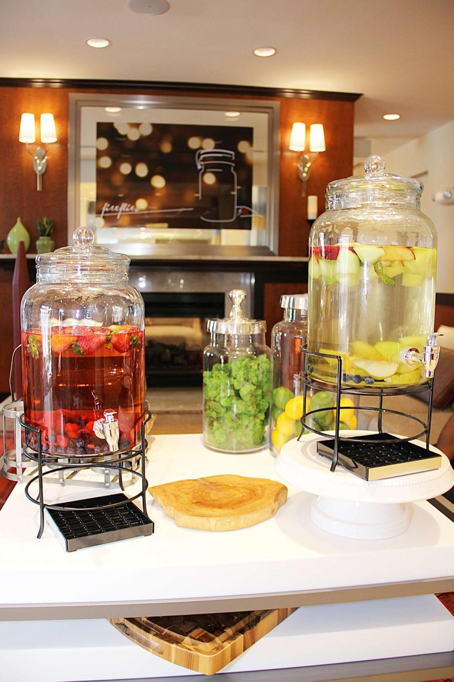 Hilton Garden Inn Falls Church photo 7