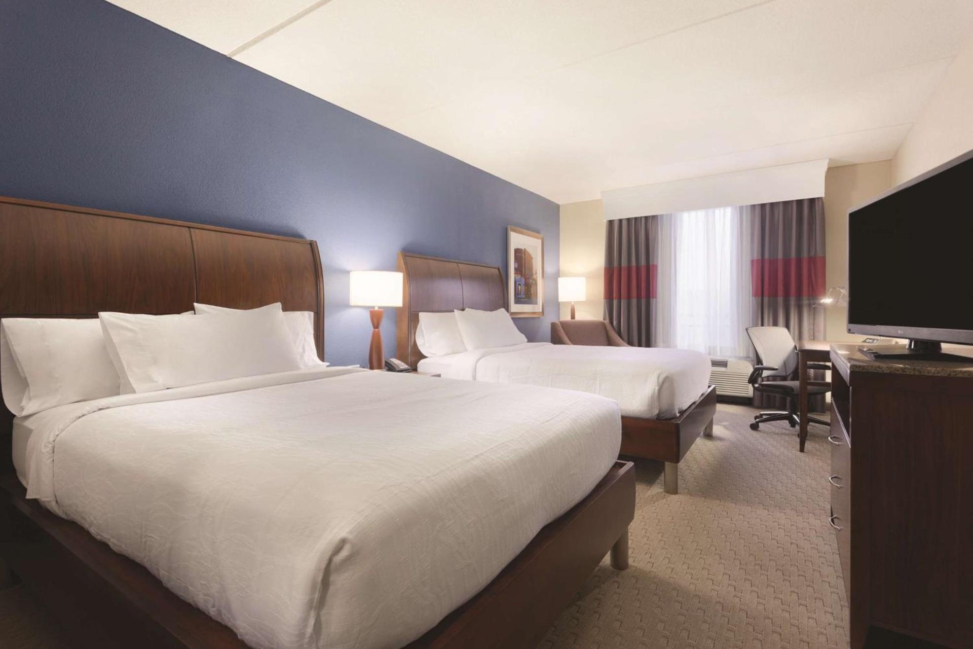 Hilton Garden Inn Falls Church photo 25