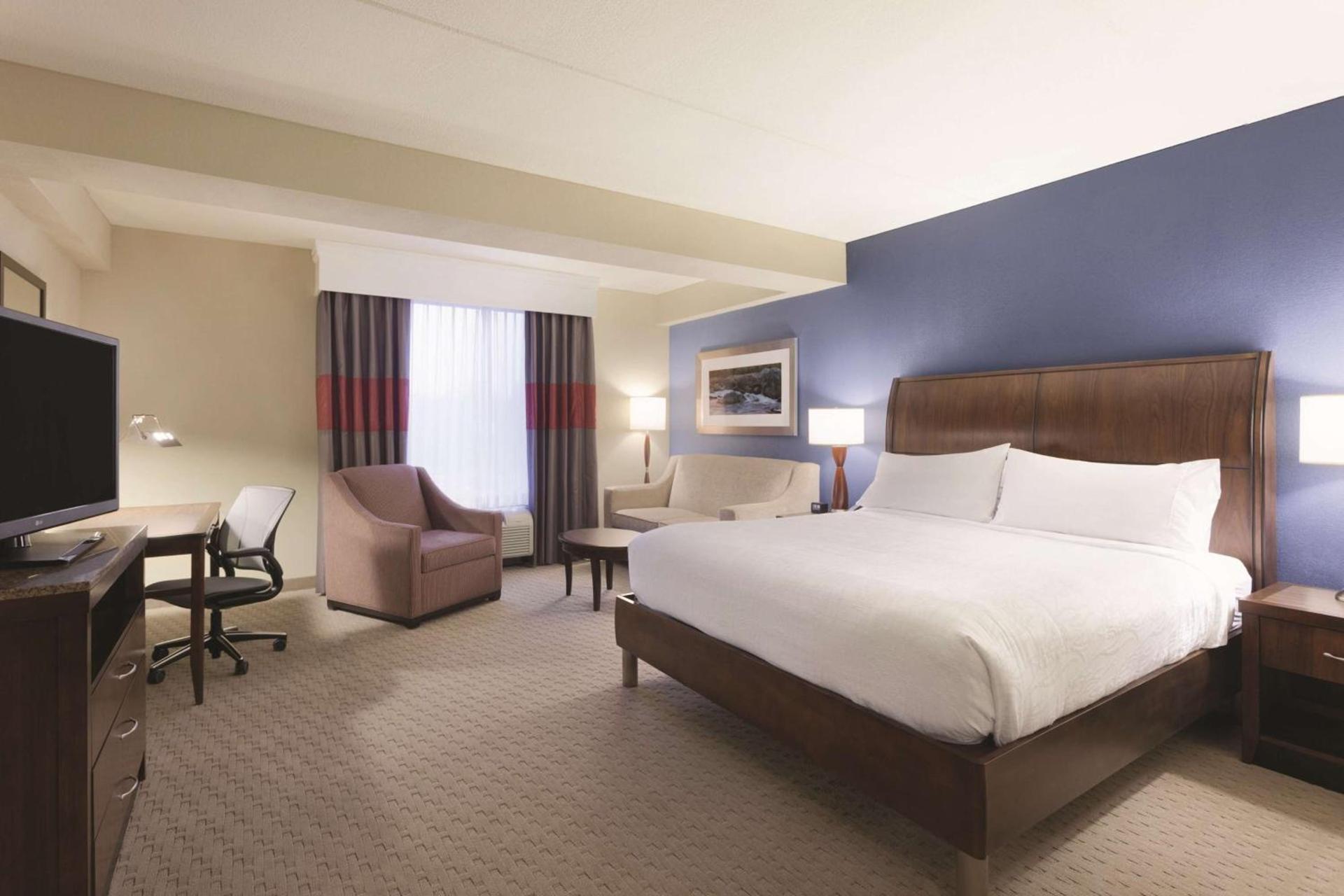 Hilton Garden Inn Falls Church photo 24