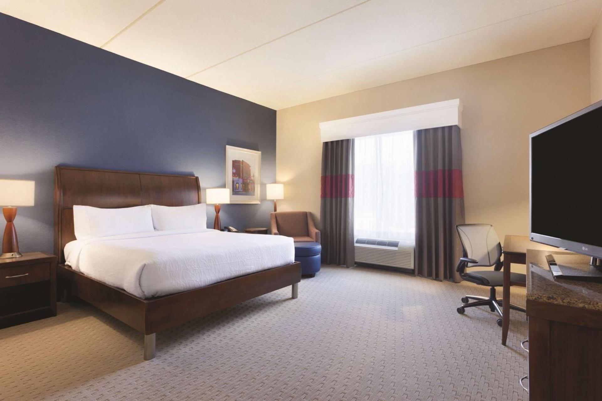 Hilton Garden Inn Falls Church photo 28