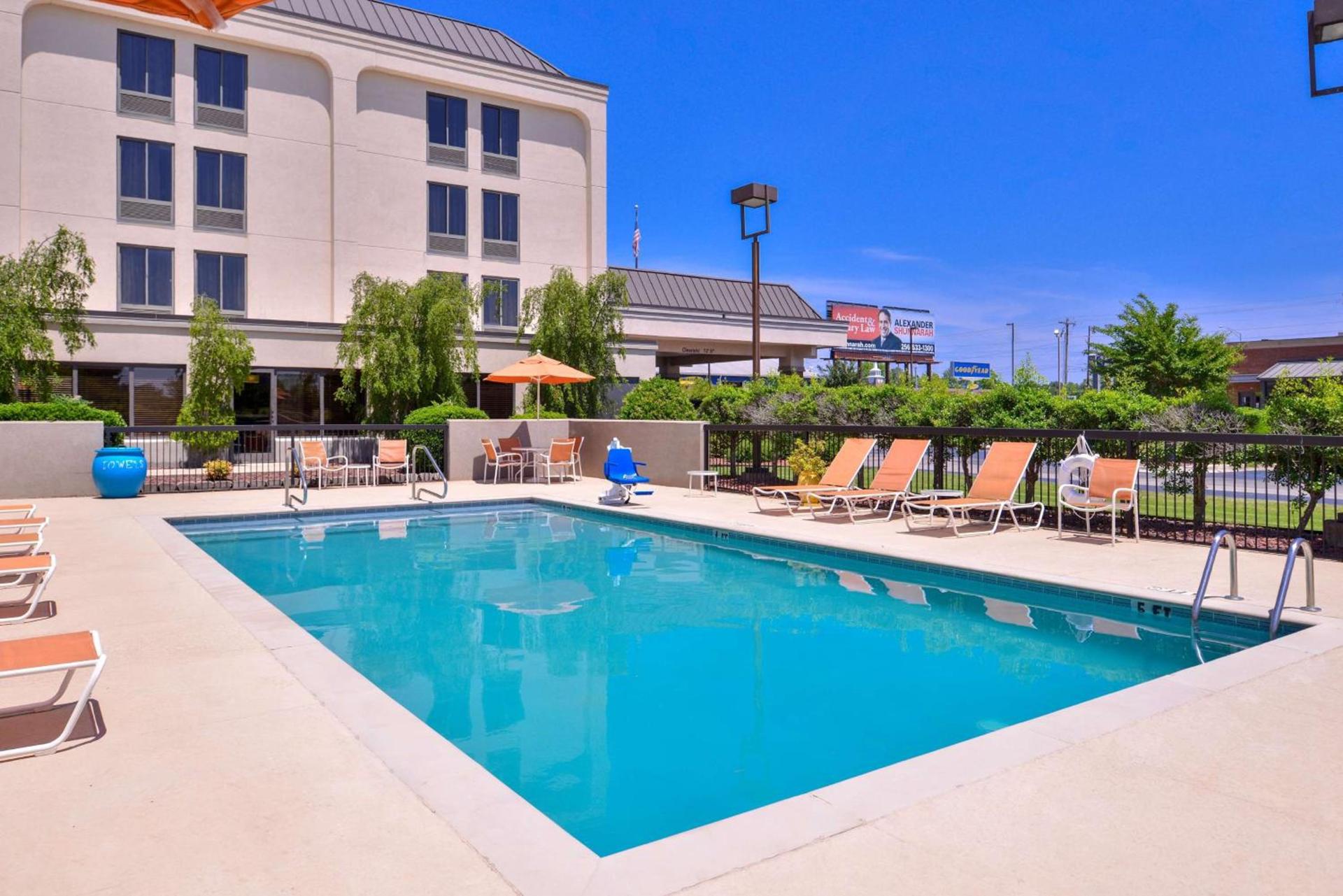 Spark by Hilton Decatur photo 8