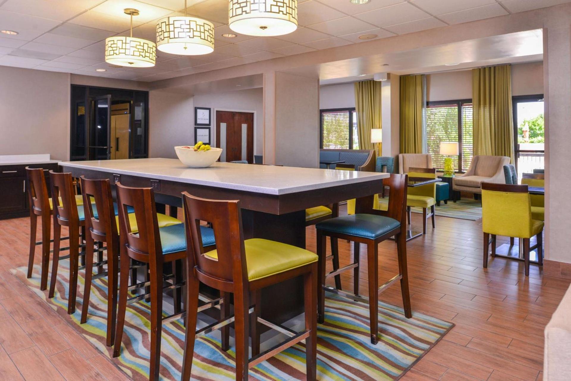 Spark by Hilton Decatur photo 11