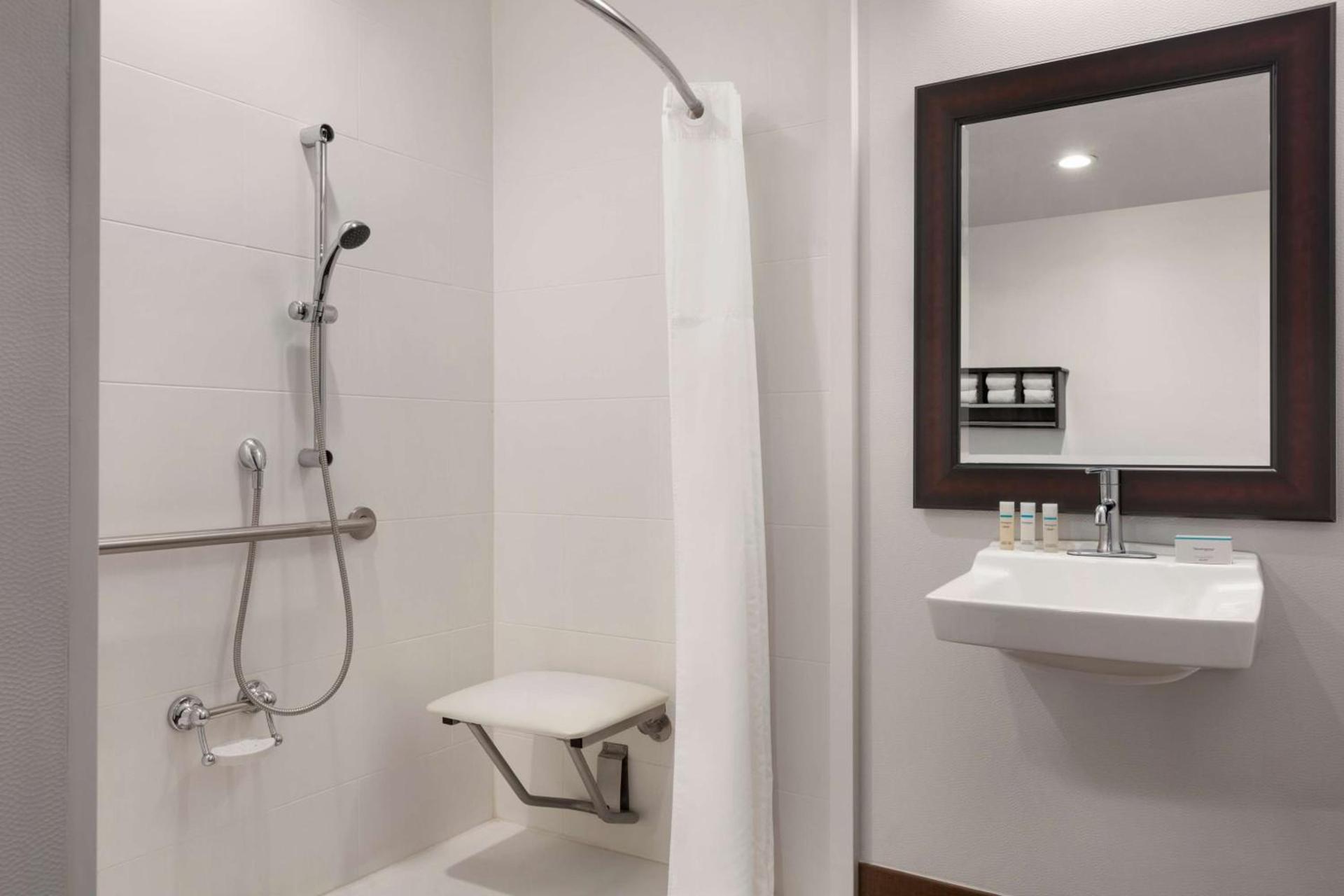 Hampton Inn Denver-West/Golden photo 36