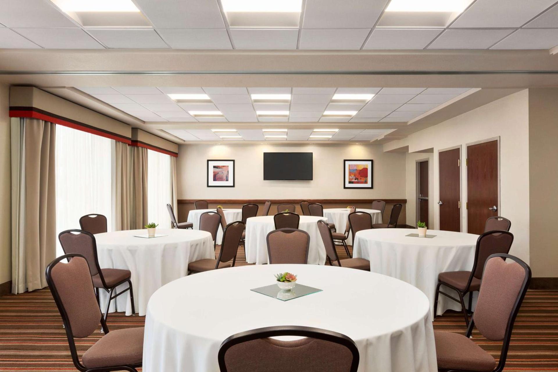 Hampton Inn Denver-West/Golden photo 46