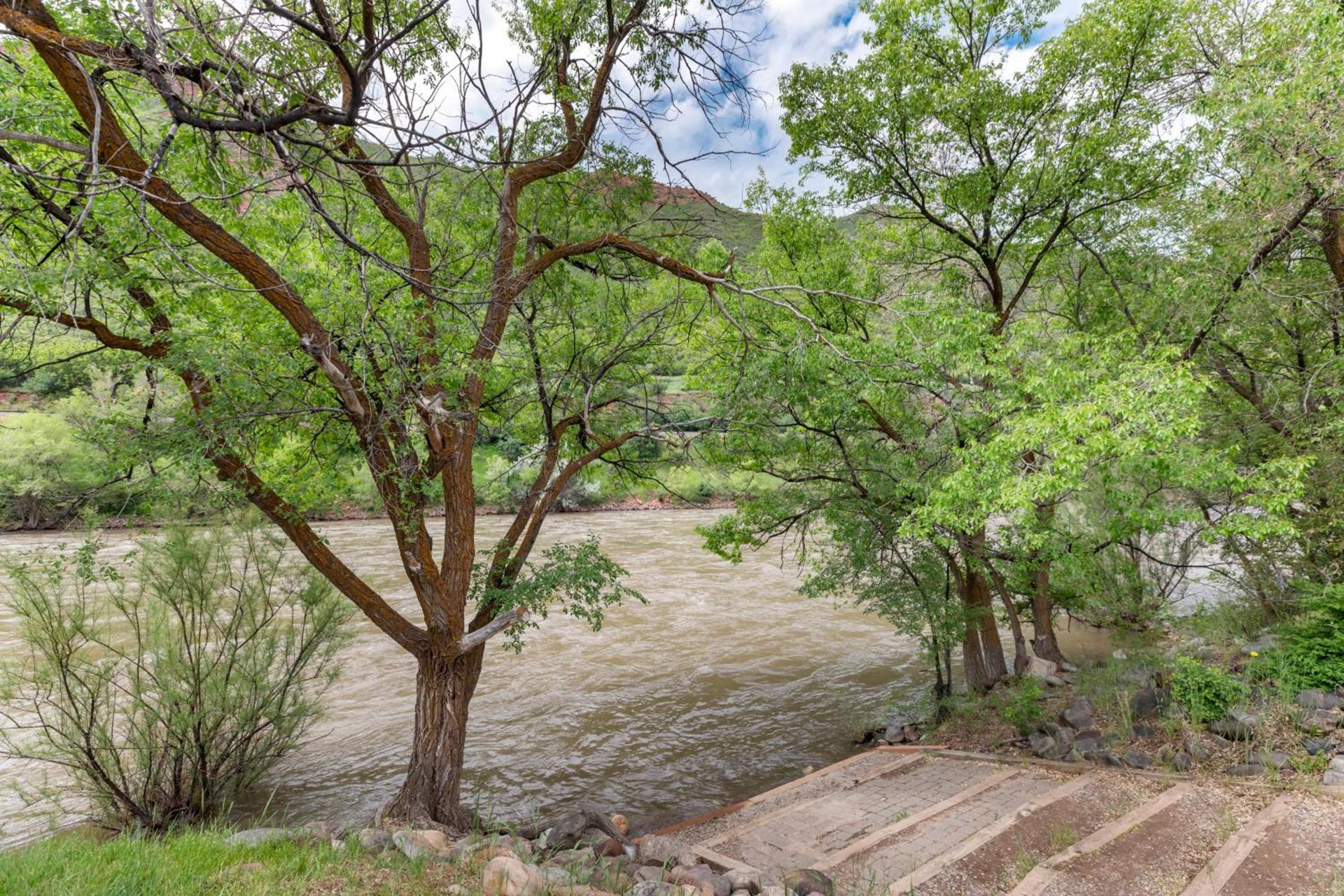 Comfort Inn & Suites Glenwood Springs On The River photo 10