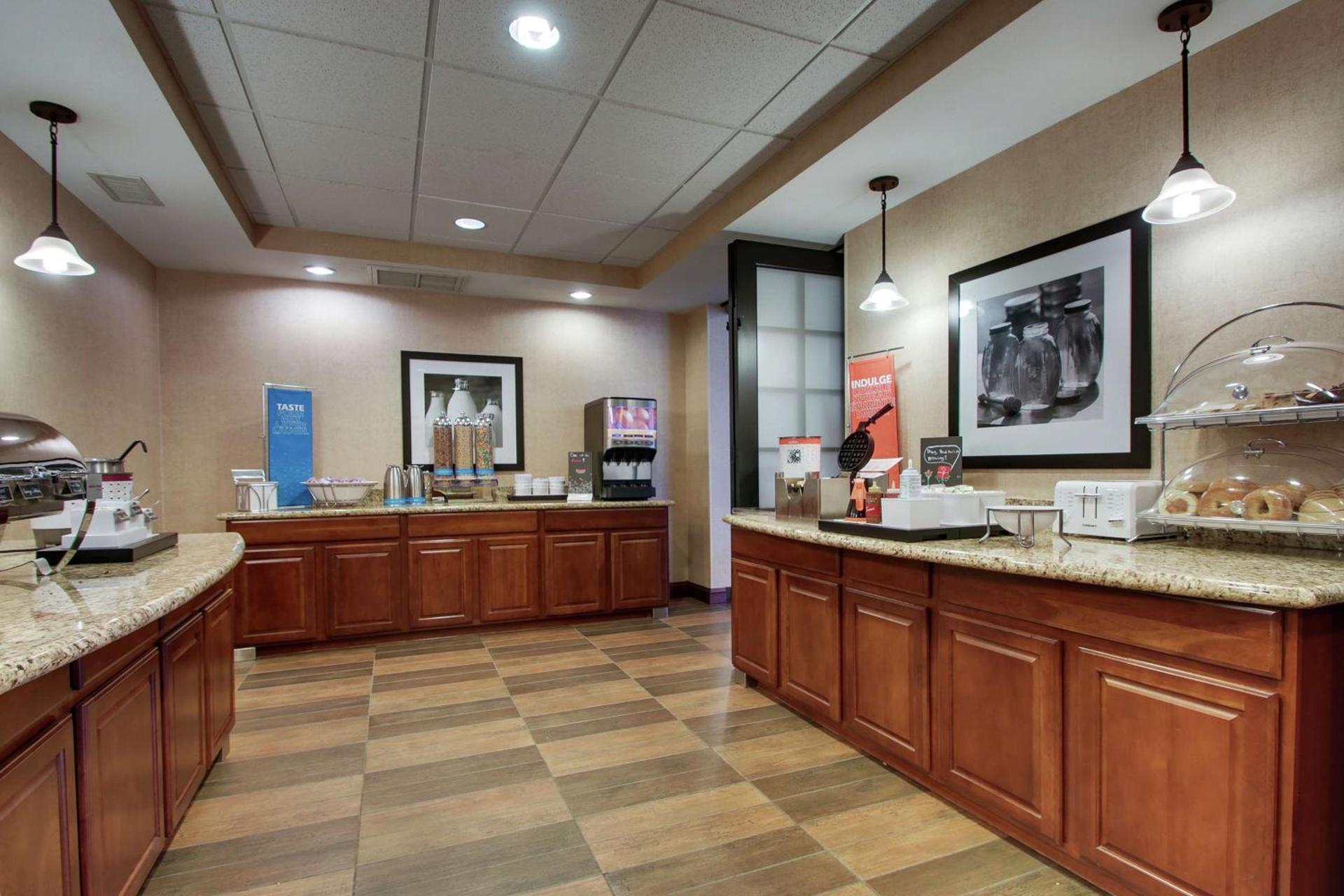 Hampton Inn & Suites Denver Littleton photo 14