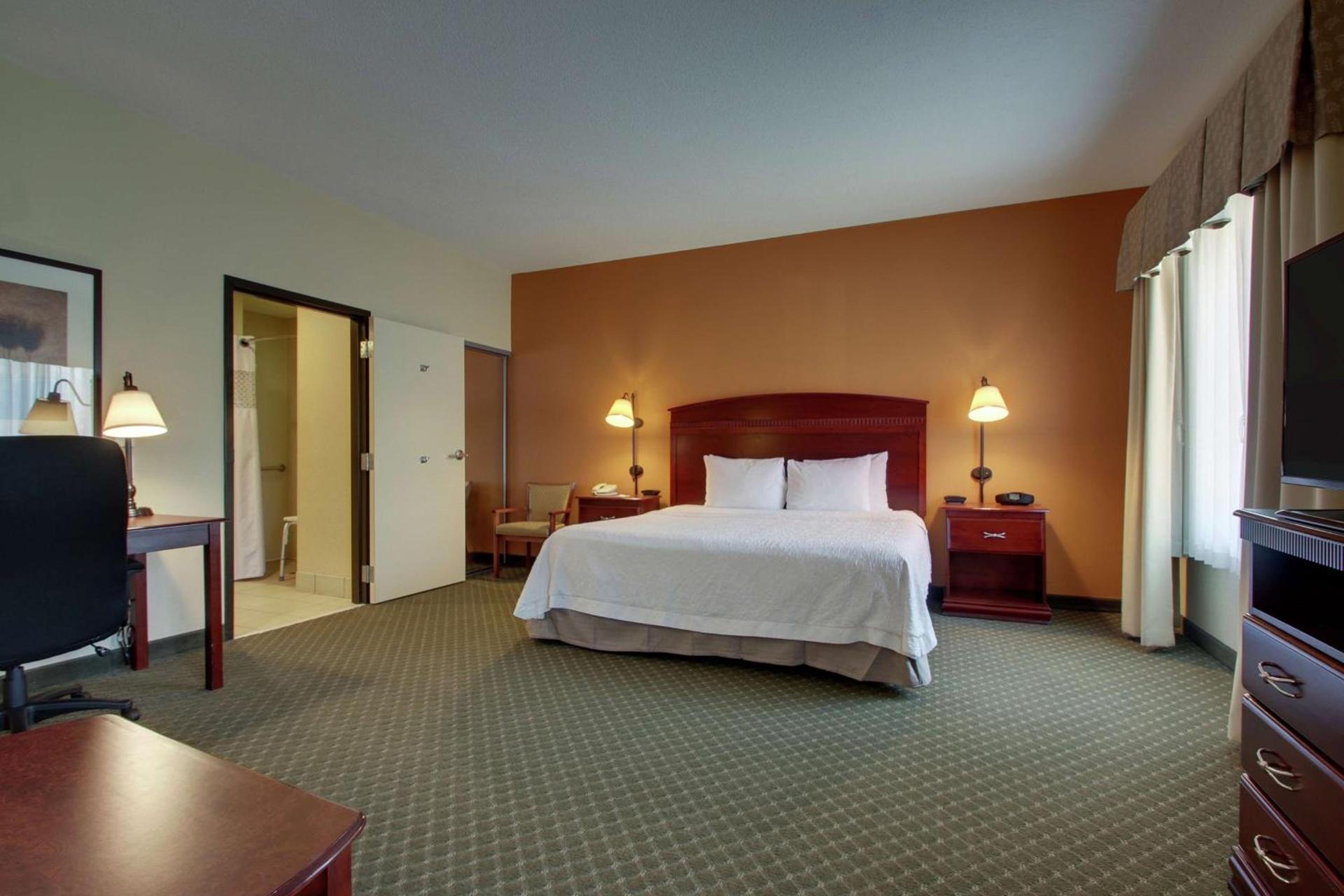 Hampton Inn & Suites Denver Littleton photo 25