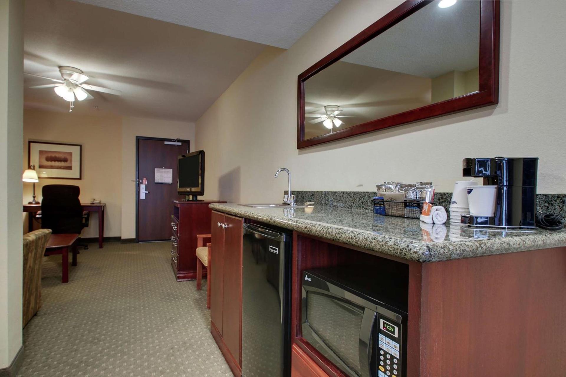 Hampton Inn & Suites Denver Littleton photo 37