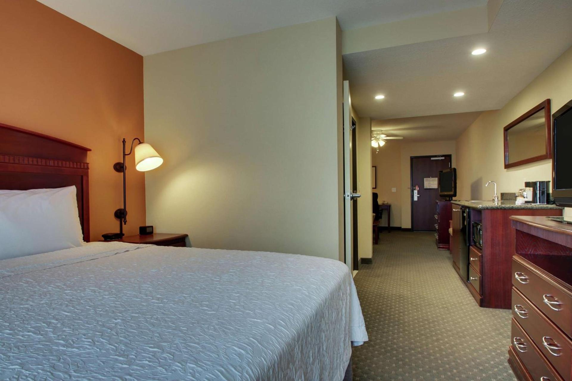 Hampton Inn & Suites Denver Littleton photo 39