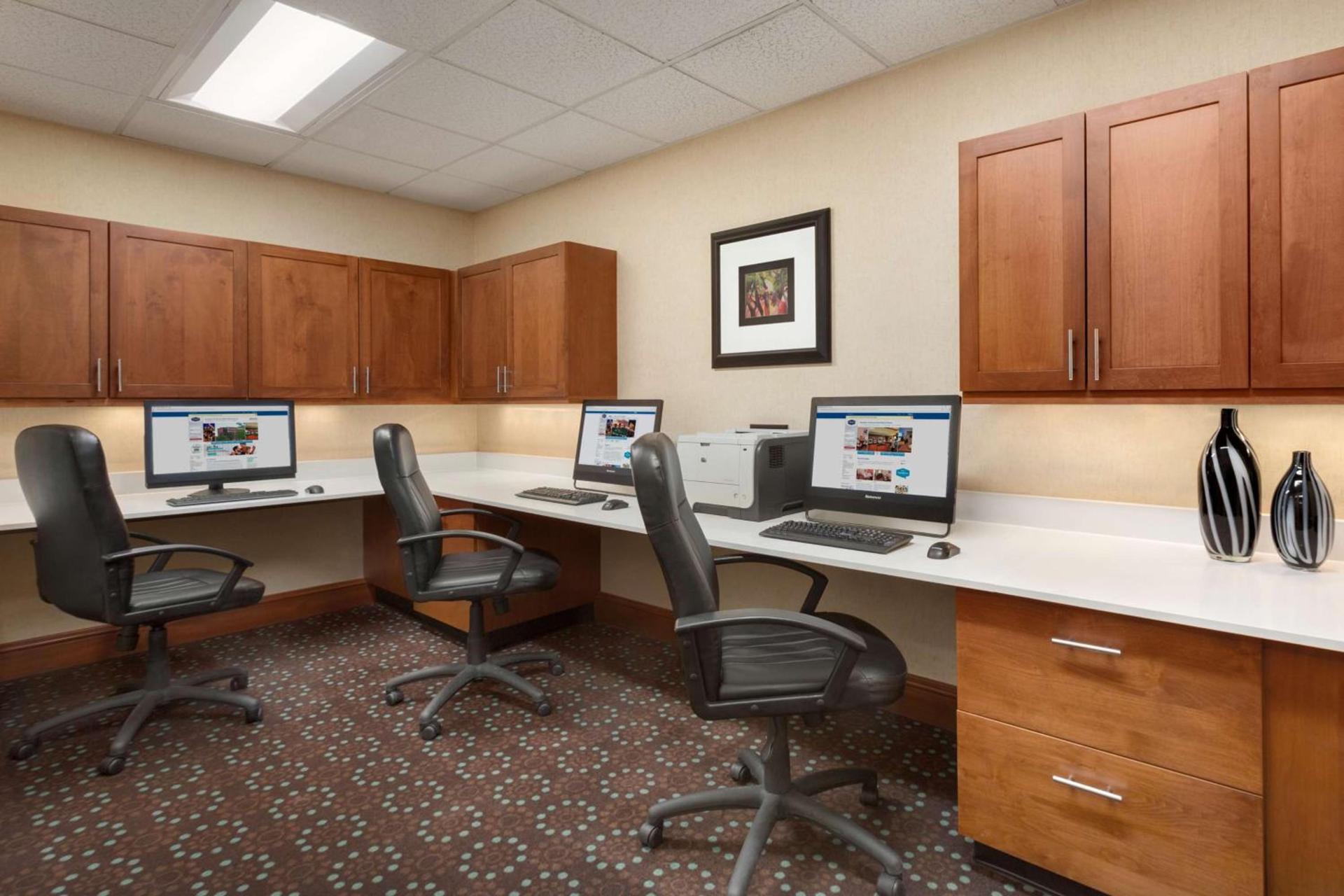 Hampton Inn Denver West Federal Center photo 36