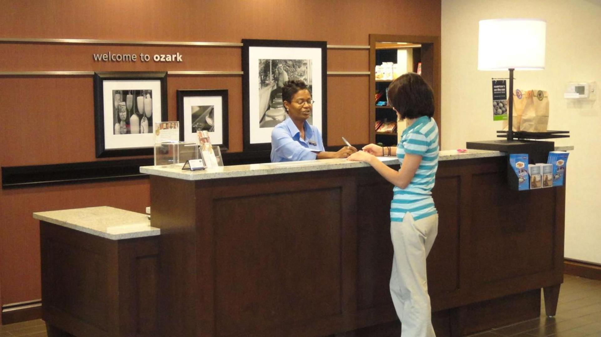Hampton Inn Ozark photo 6