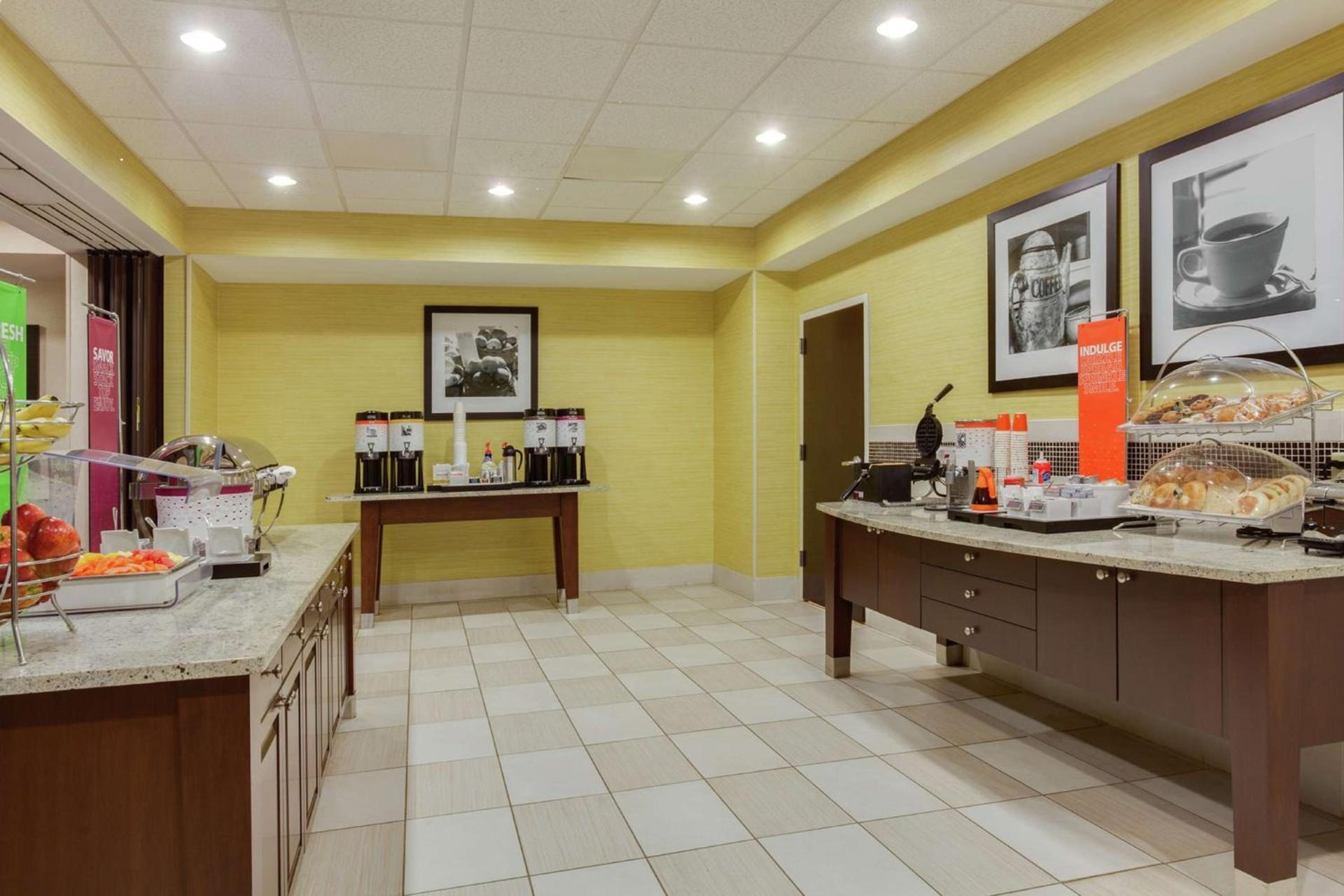Hampton Inn Ozark photo 12
